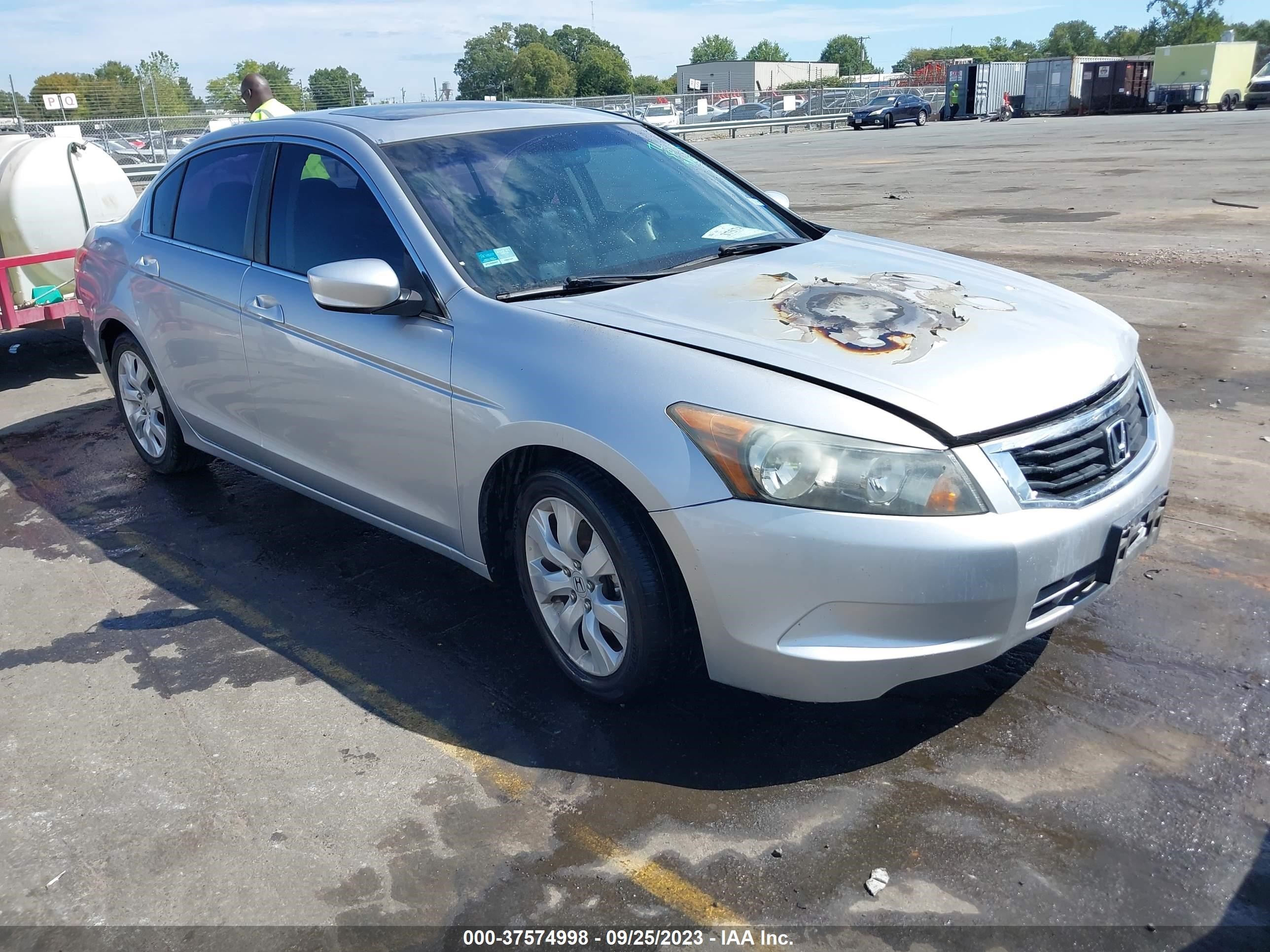 HONDA ACCORD 2010 1hgcp2f8xaa152852