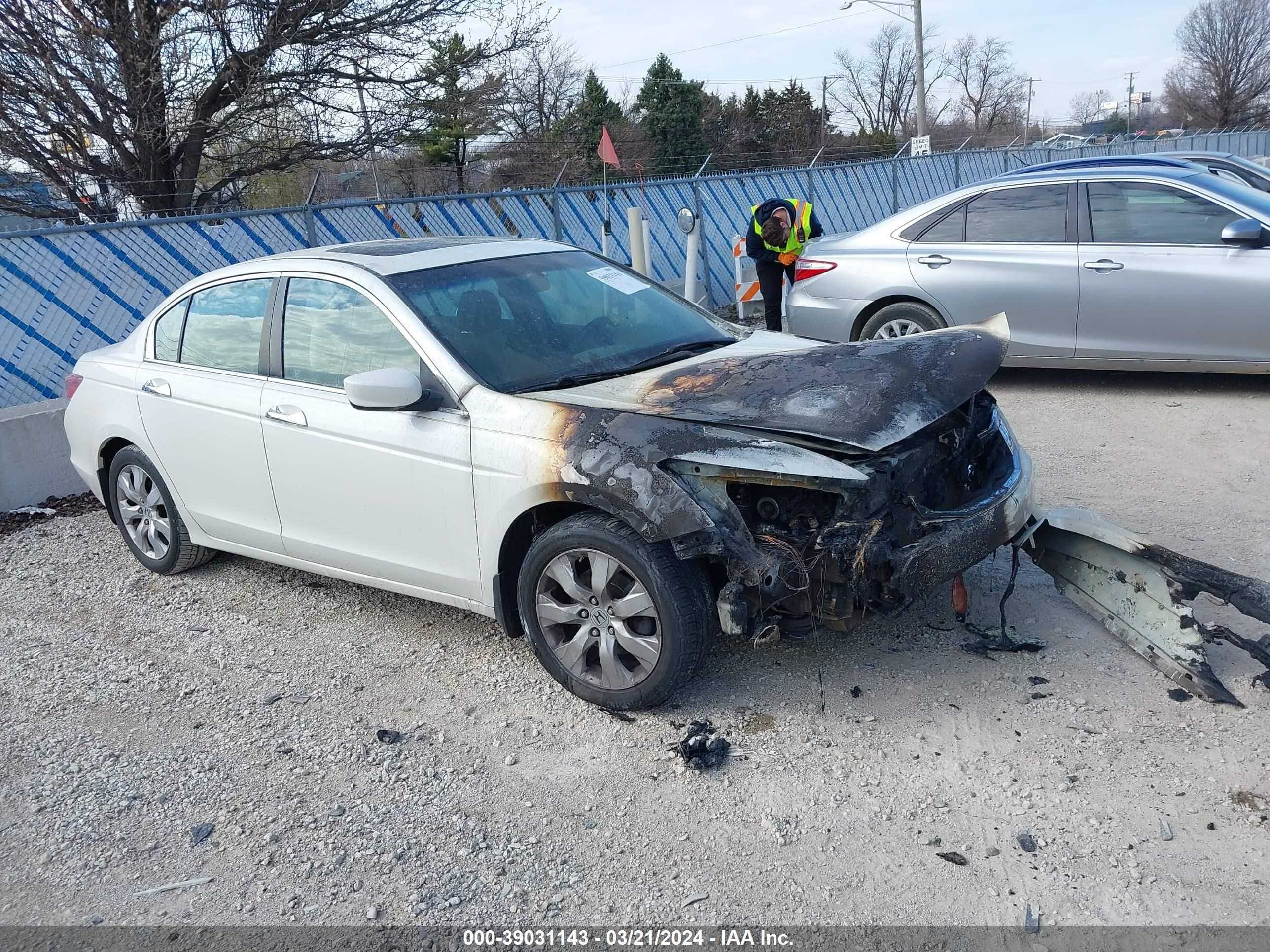 HONDA ACCORD 2008 1hgcp367x8a083166