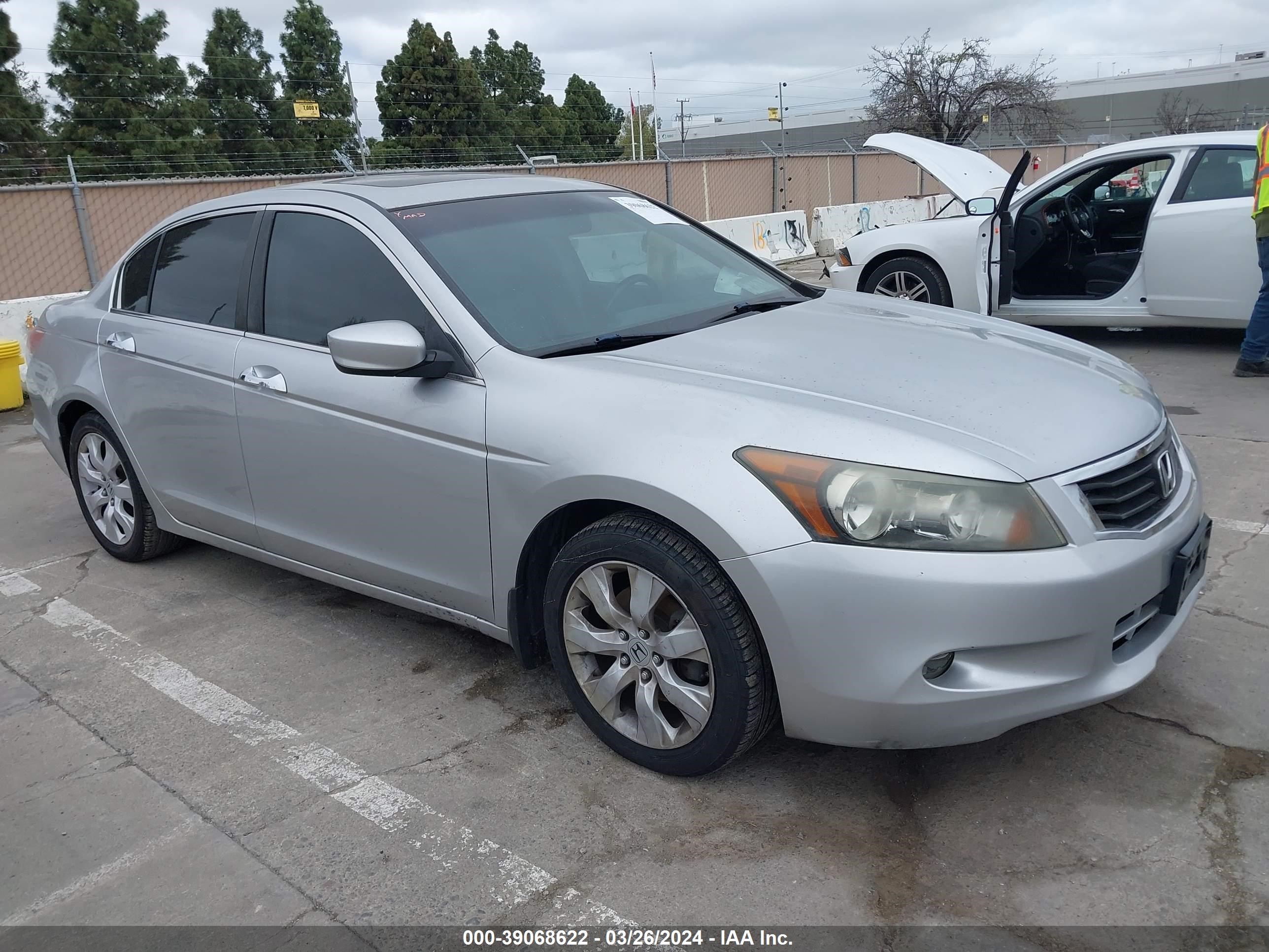 HONDA ACCORD 2008 1hgcp36828a020250