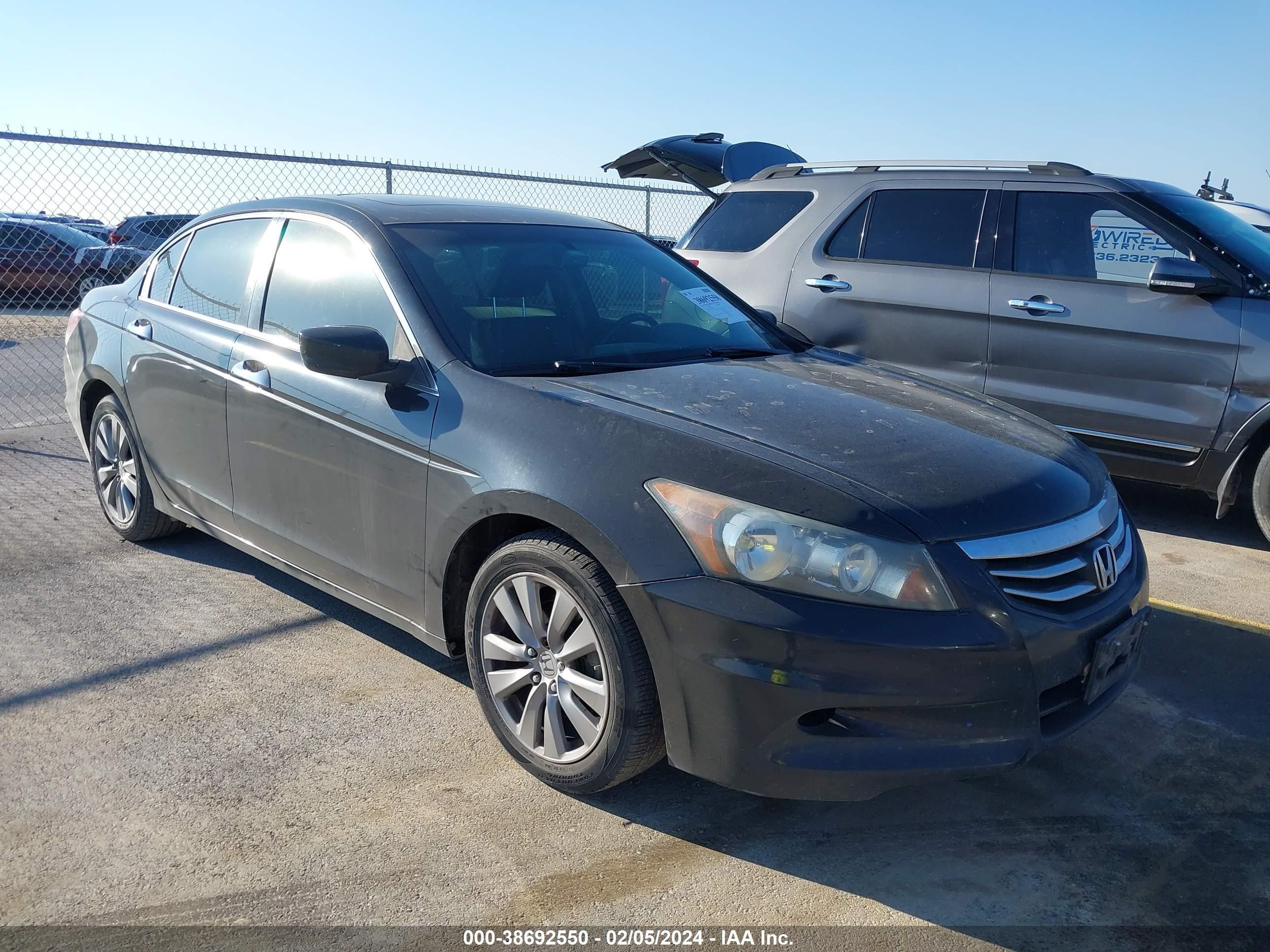 HONDA ACCORD 2011 1hgcp3f80ba023509