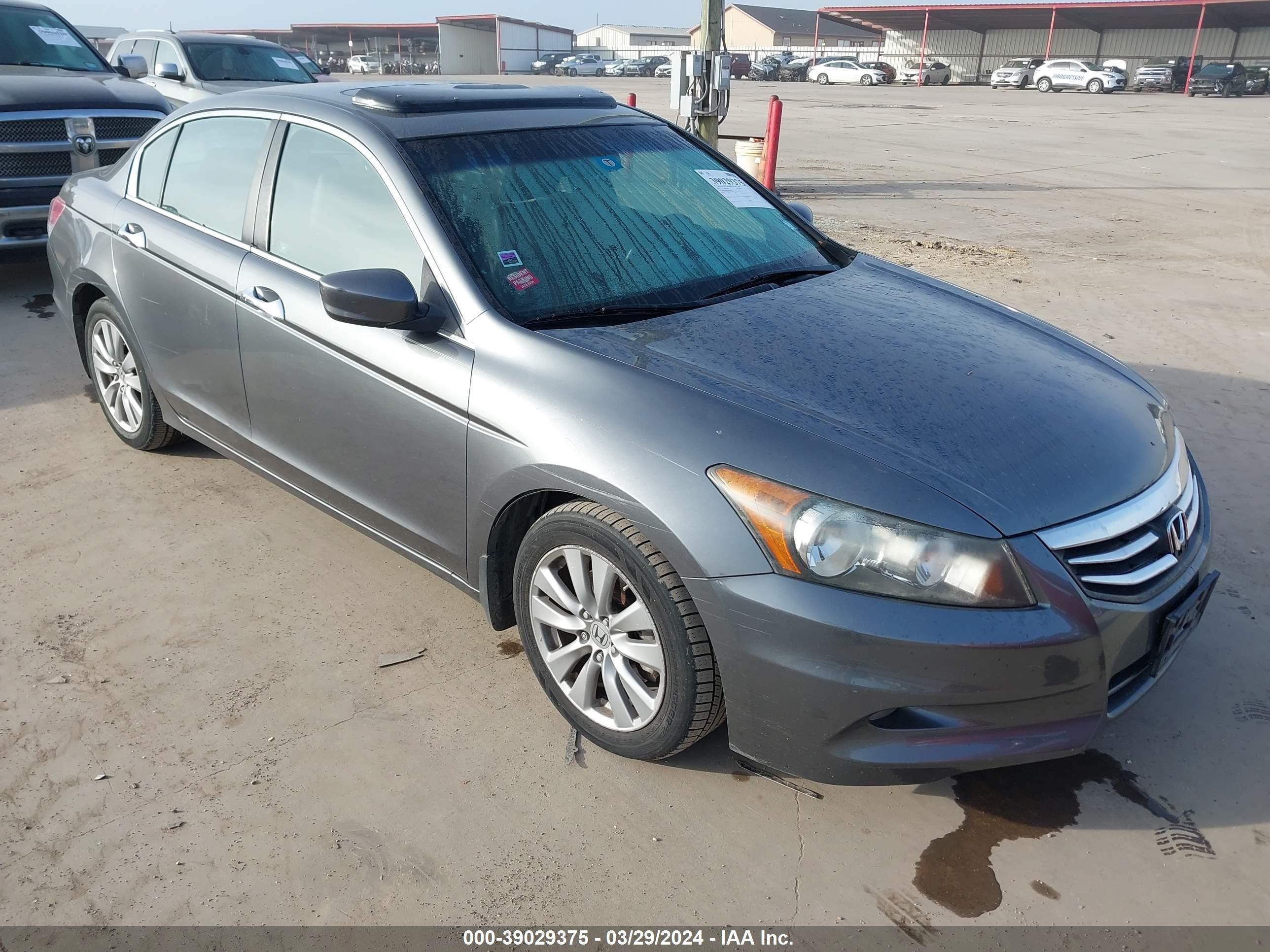 HONDA ACCORD 2011 1hgcp3f81ba027066