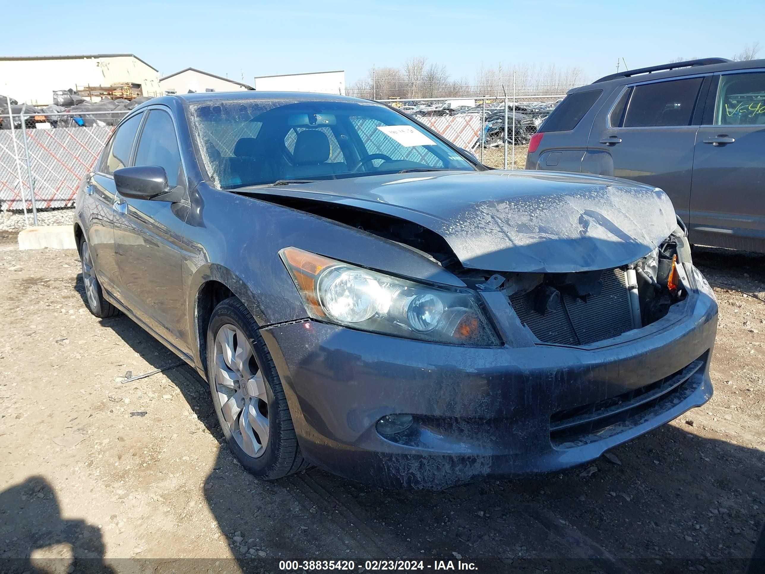 HONDA ACCORD 2010 1hgcp3f85aa024962