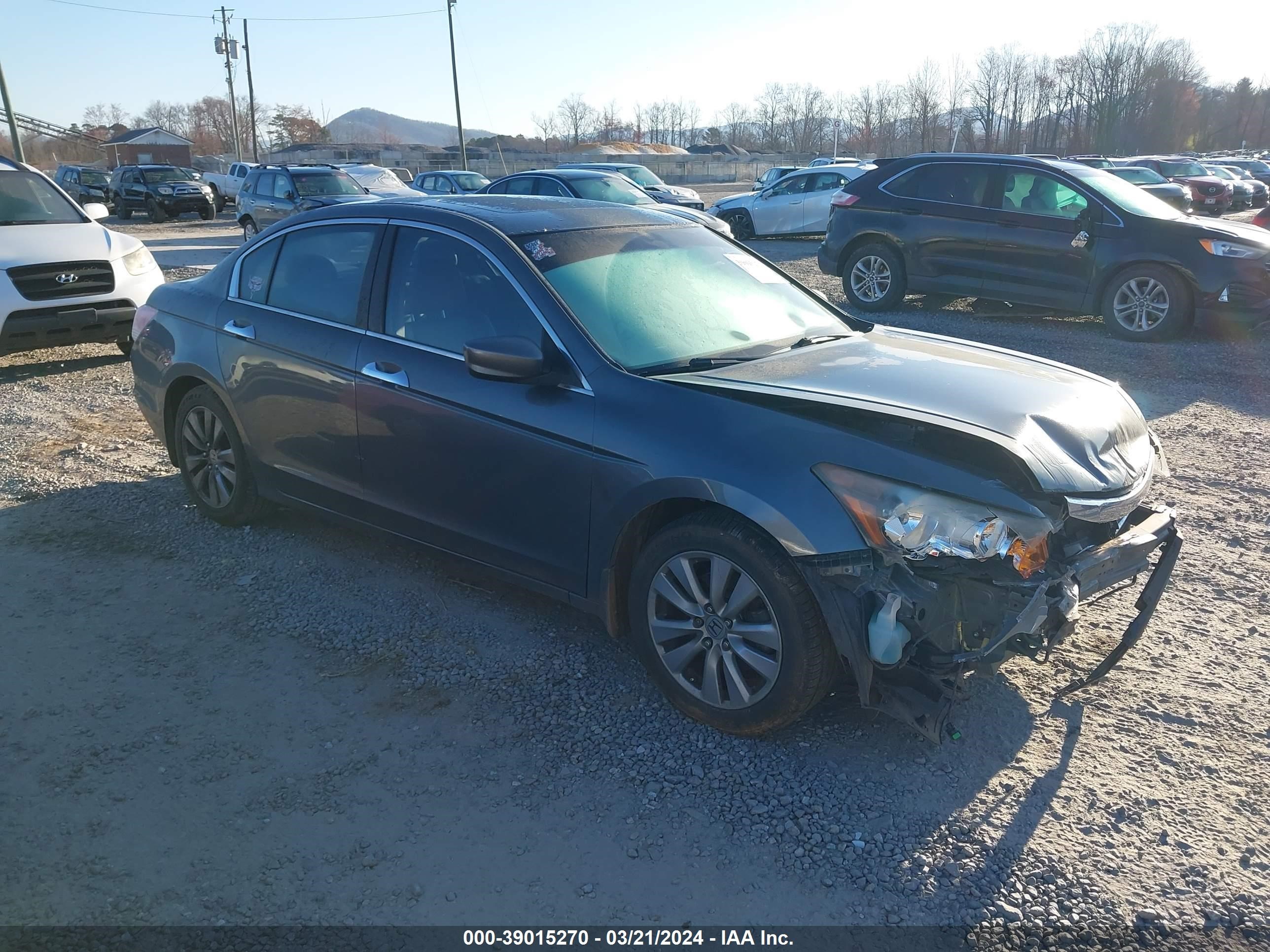 HONDA ACCORD 2011 1hgcp3f89ba006871