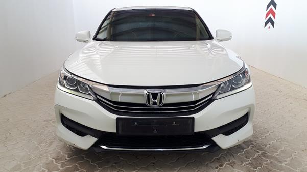 HONDA ACCORD 2017 1hgcr2618ha618320