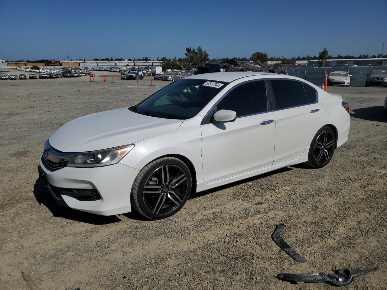 HONDA ACCORD 2016 1hgcr2e58ga125353