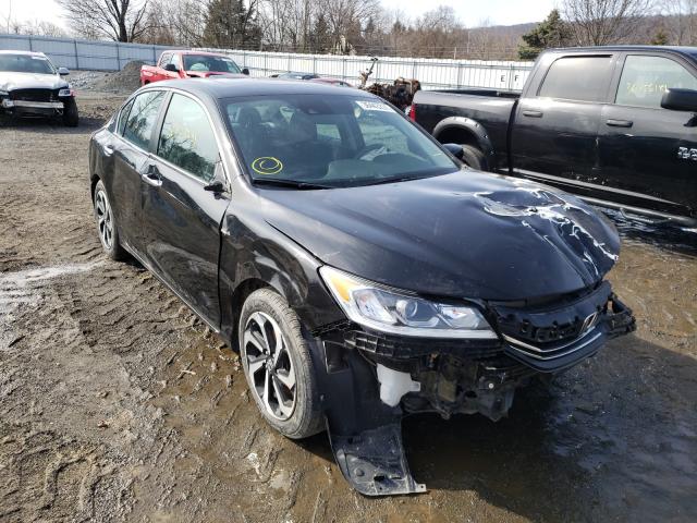 HONDA ACCORD SEDAN 2017 1hgcr2f06ha035588