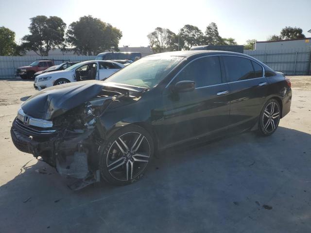 HONDA ACCORD 2017 1hgcr2f10ha149708