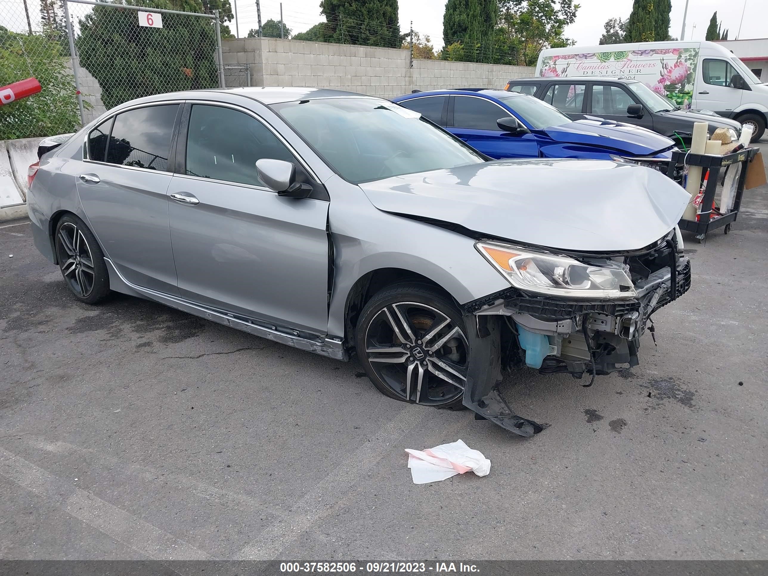 HONDA ACCORD 2017 1hgcr2f13ha065768