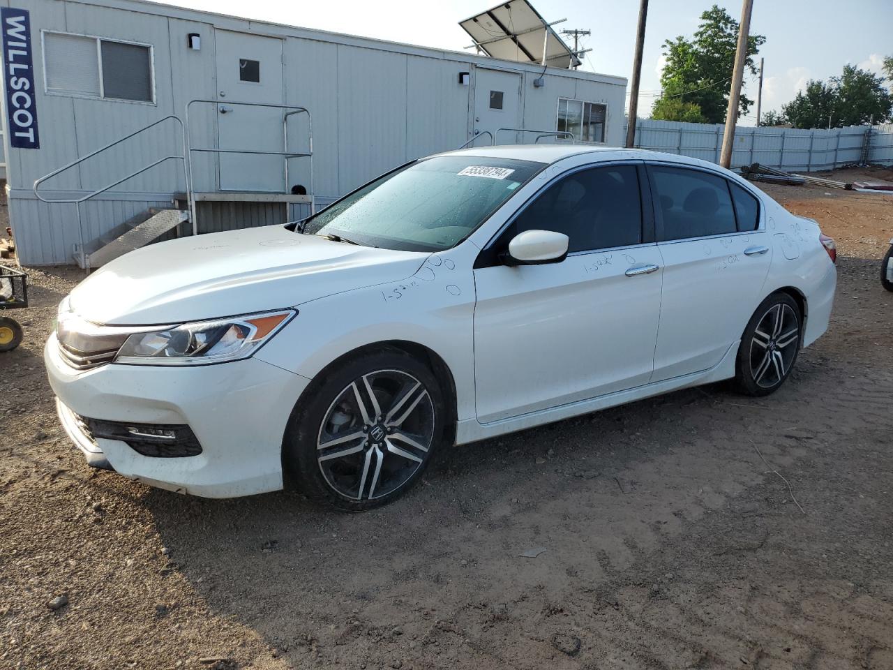 HONDA ACCORD 2017 1hgcr2f13ha235062