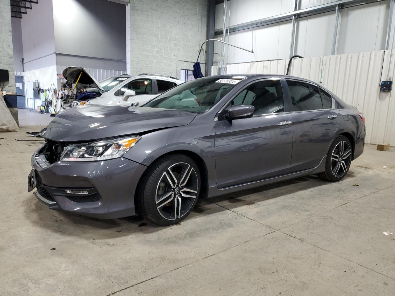 HONDA ACCORD 2017 1hgcr2f16ha058376