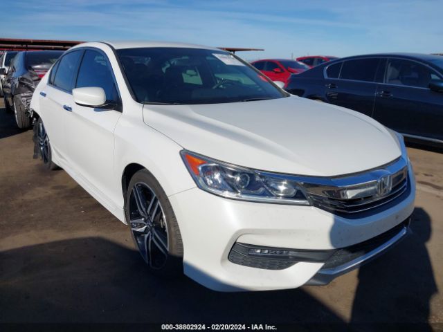 HONDA ACCORD 2017 1hgcr2f16ha261378