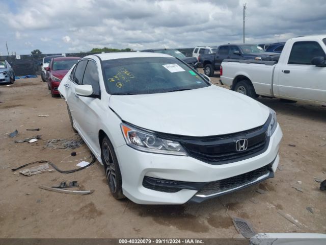 HONDA ACCORD 2017 1hgcr2f18ha271278