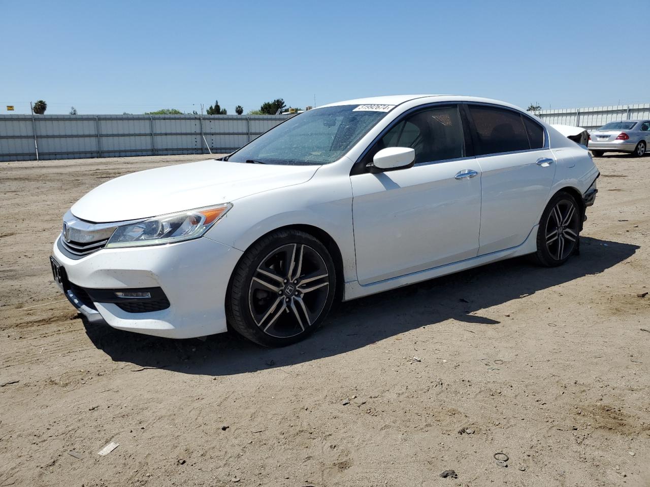 HONDA ACCORD 2017 1hgcr2f1xha028961