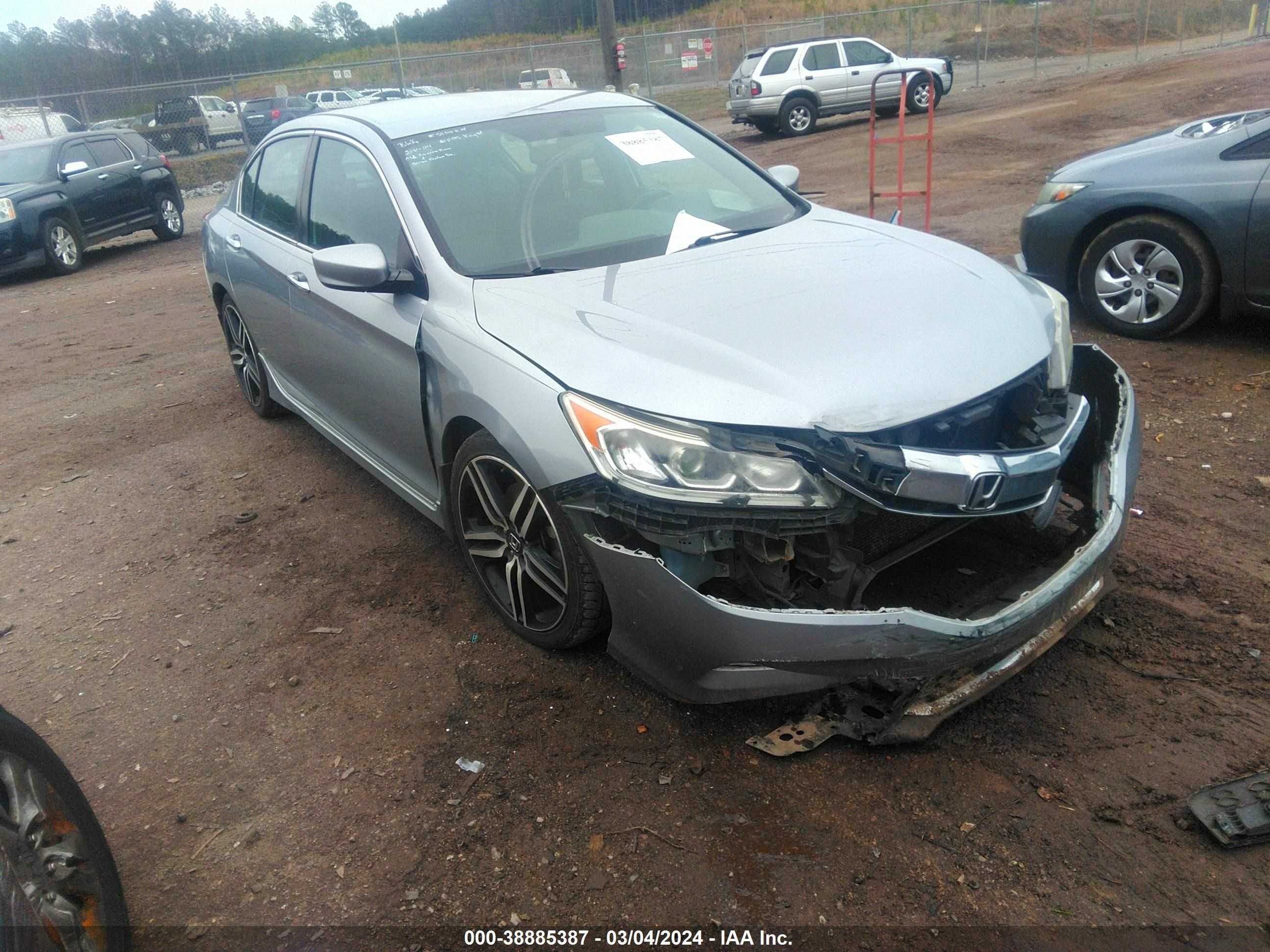 HONDA ACCORD 2017 1hgcr2f1xha136870