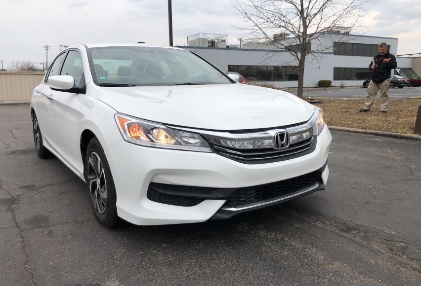 HONDA ACCORD LX 2016 1hgcr2f30ga058972