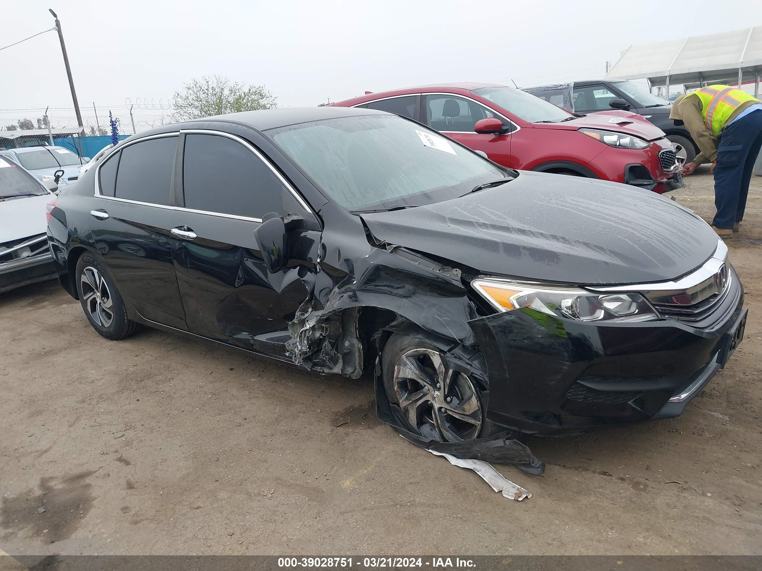 HONDA ACCORD 2017 1hgcr2f30ha094632