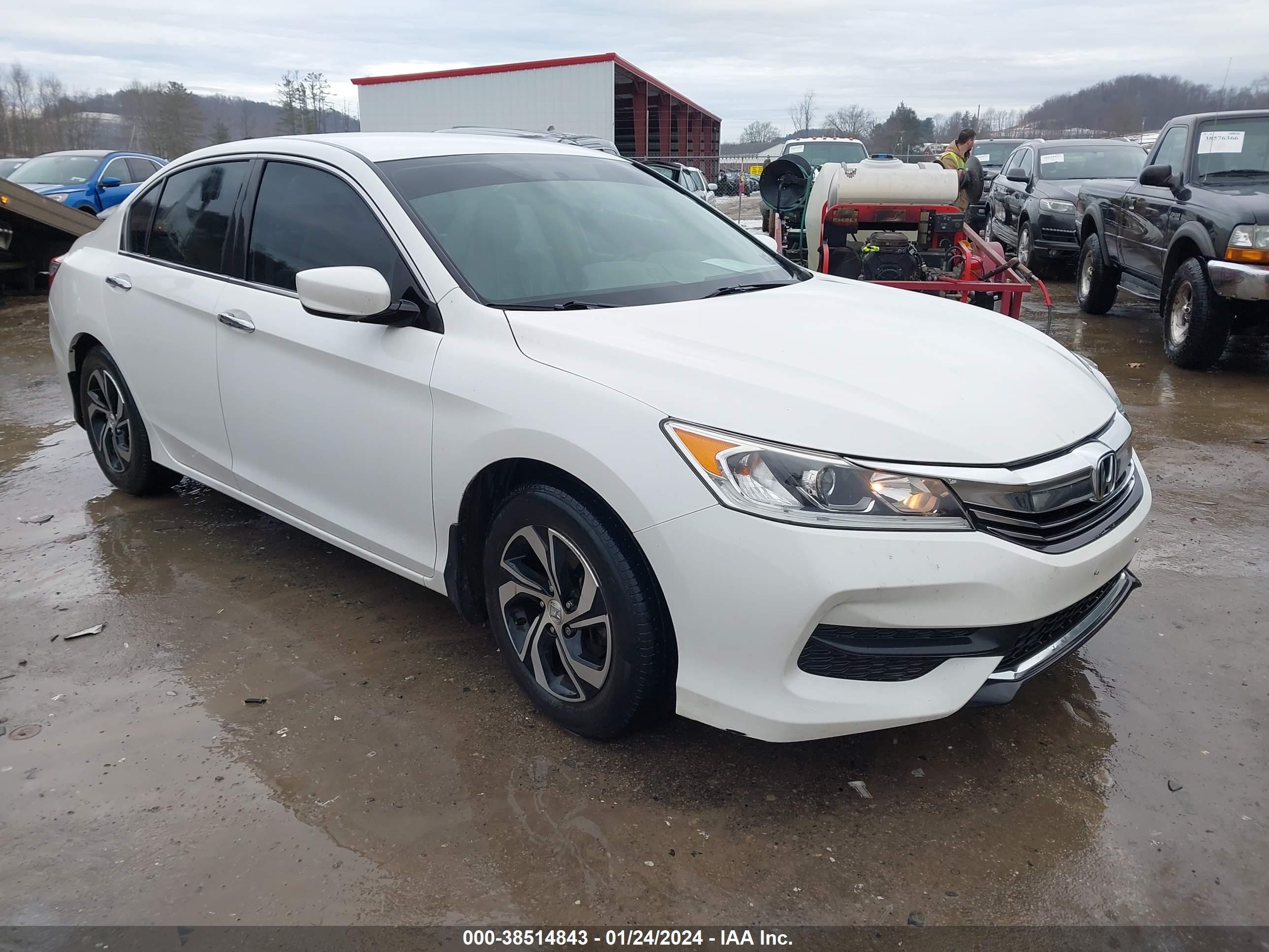 HONDA ACCORD 2017 1hgcr2f31ha057606