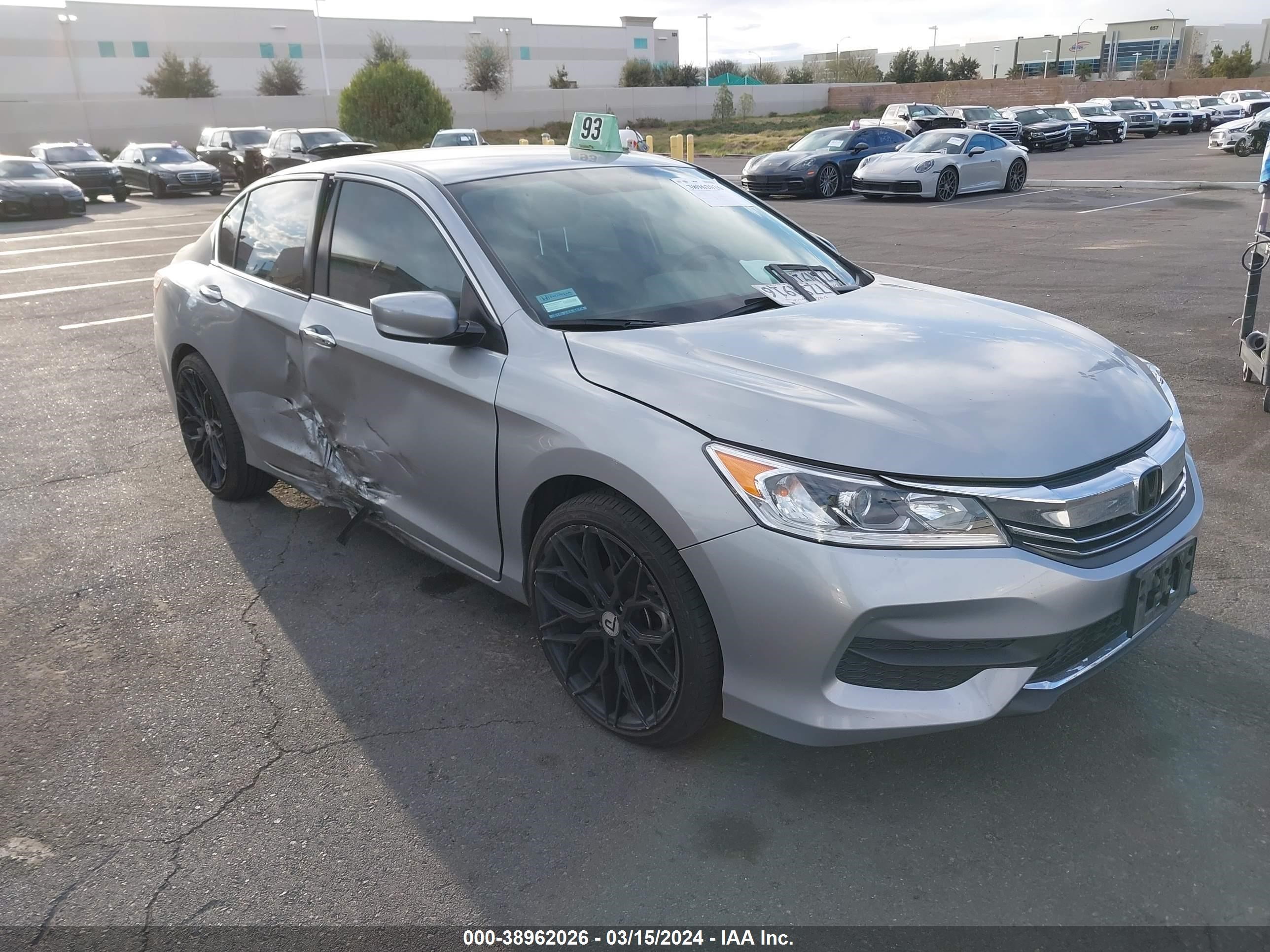 HONDA ACCORD 2017 1hgcr2f31ha228595