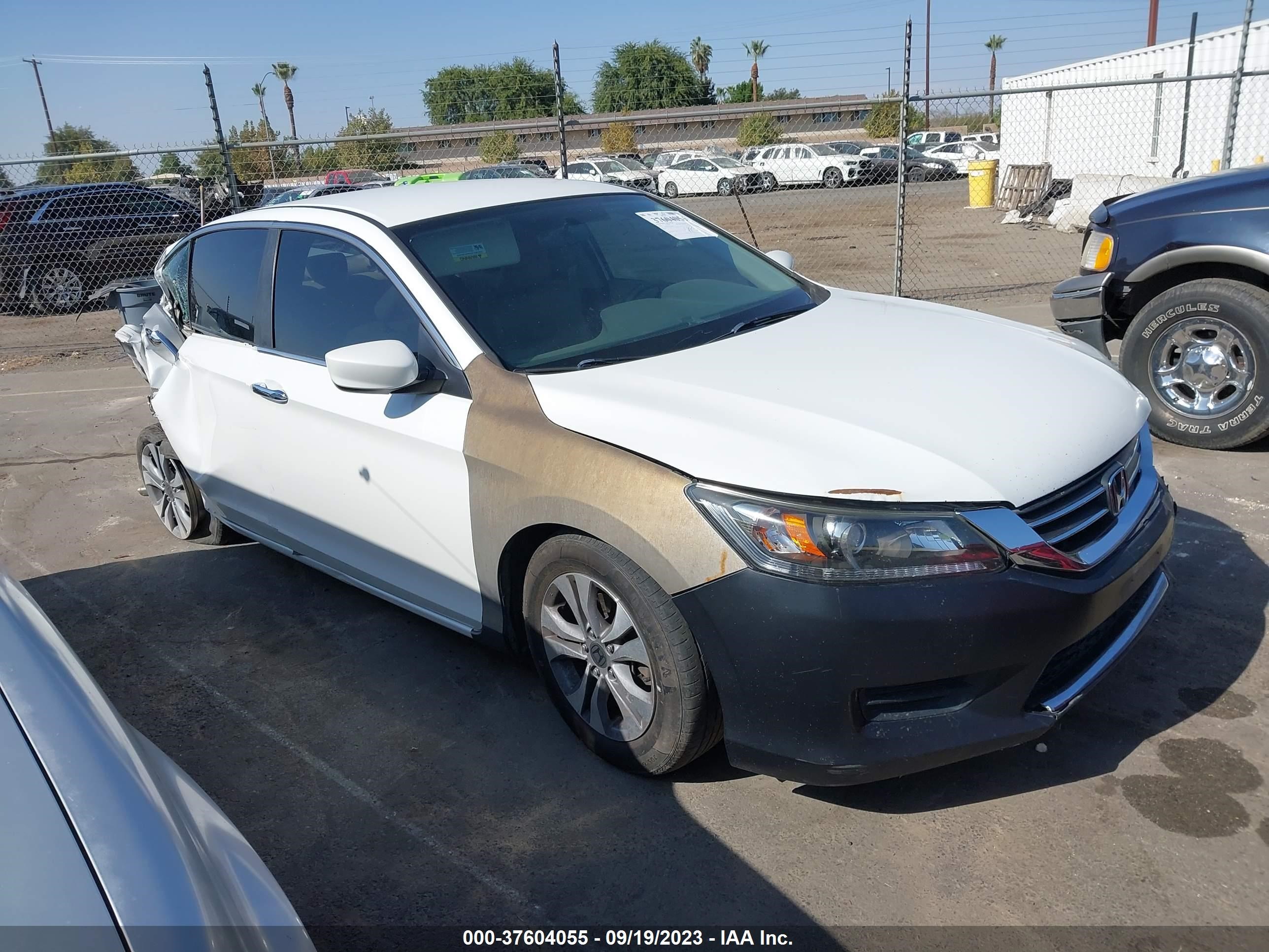 HONDA ACCORD 2014 1hgcr2f32ea113905