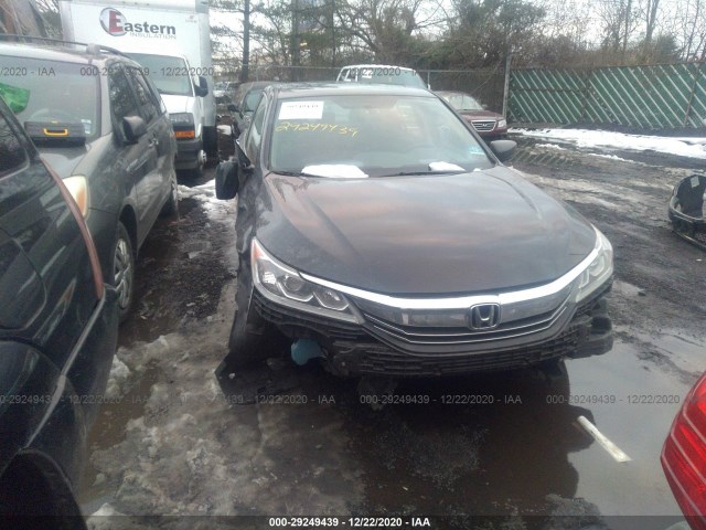 HONDA ACCORD SEDAN 2017 1hgcr2f32ha245972