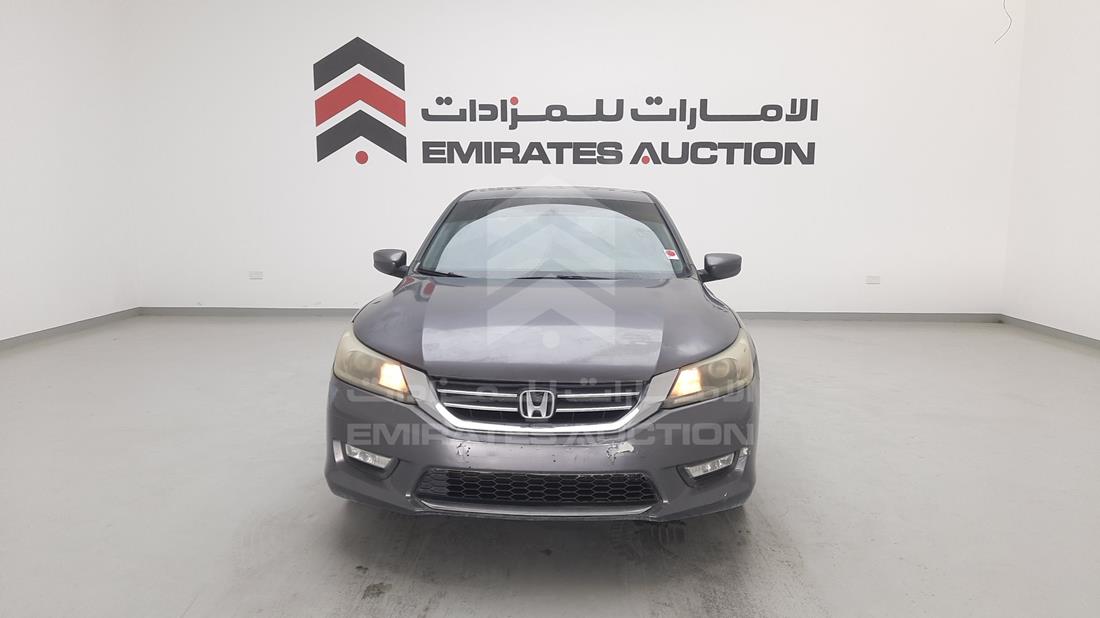 HONDA ACCORD 2013 1hgcr2f33da110204