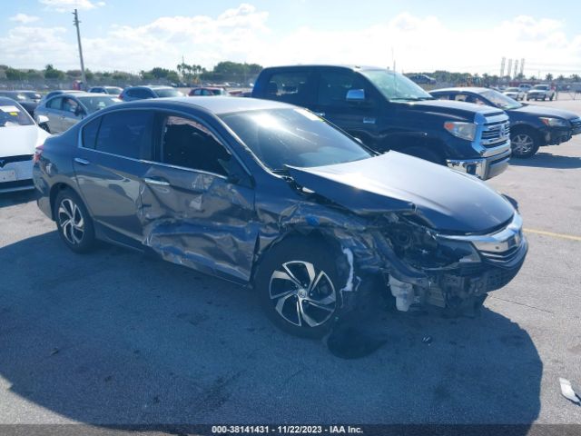 HONDA ACCORD 2017 1hgcr2f33ha121581