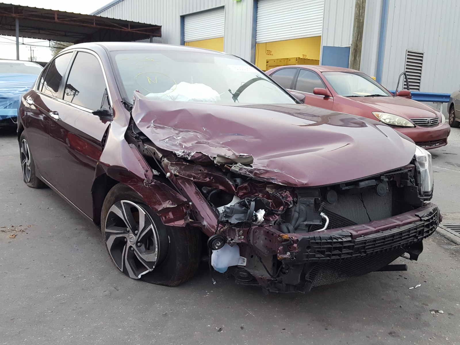 HONDA ACCORD 2017 1hgcr2f33ha128496