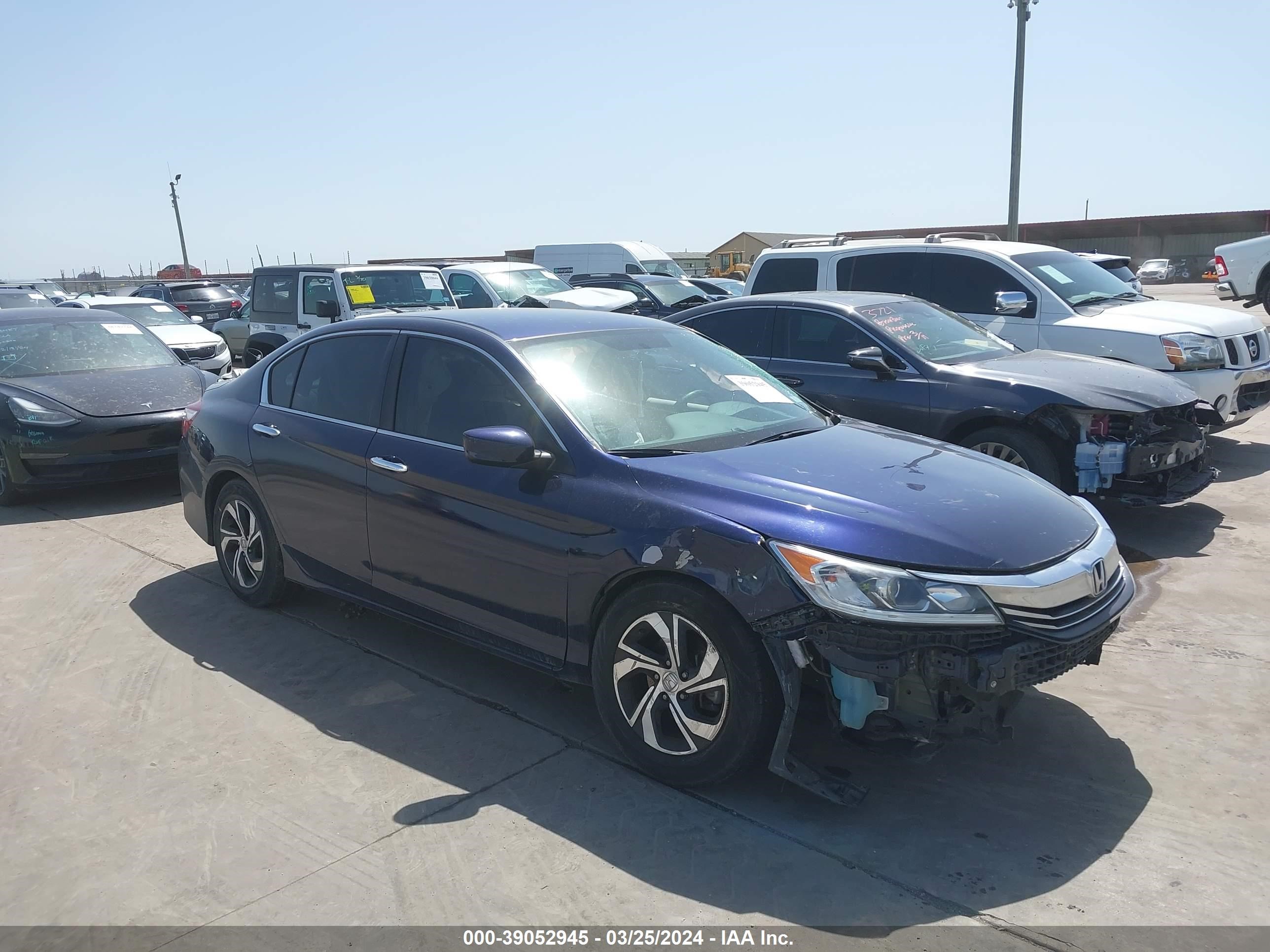 HONDA ACCORD 2017 1hgcr2f33ha308741