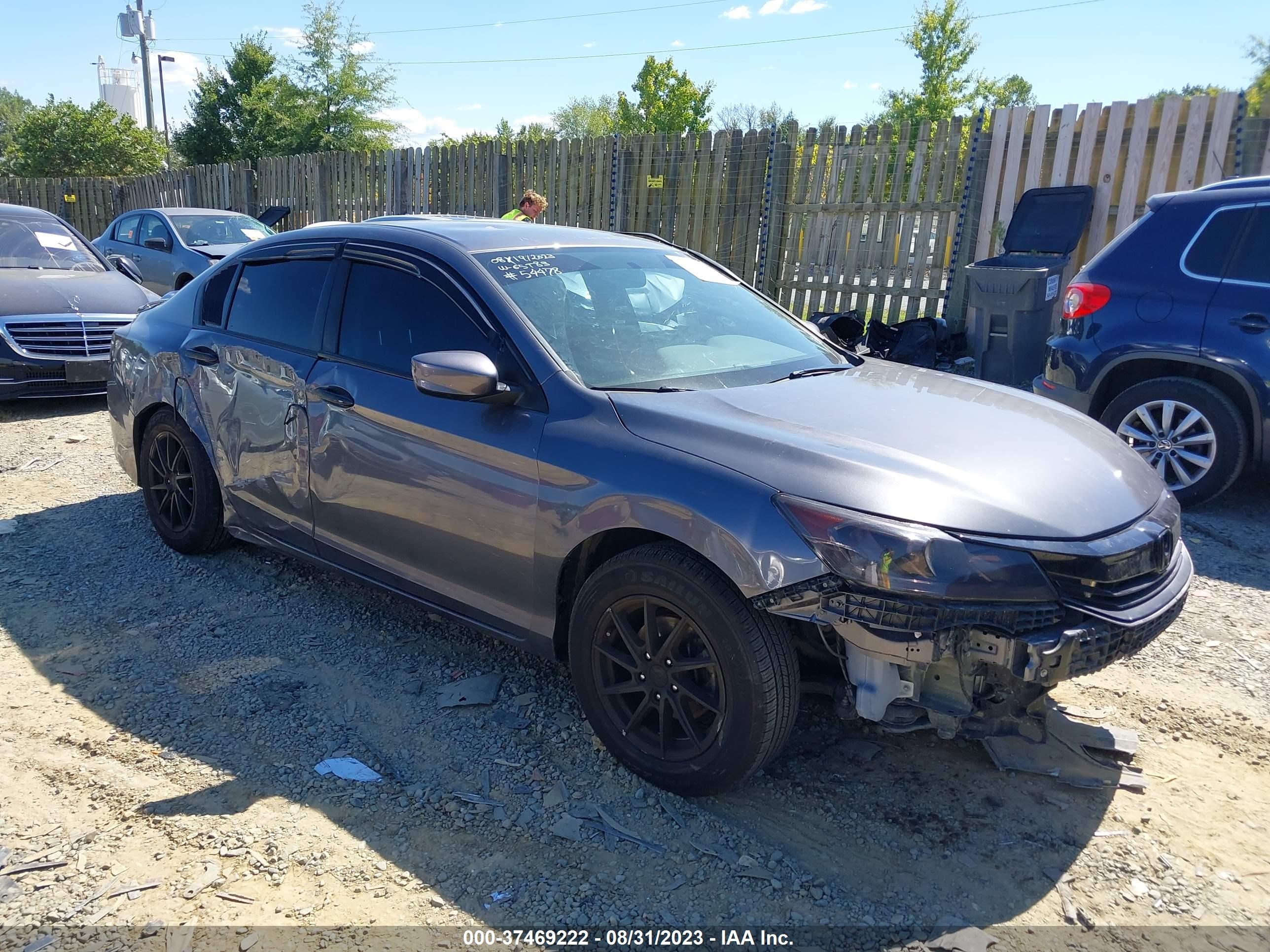 HONDA ACCORD 2017 1hgcr2f35ha145090