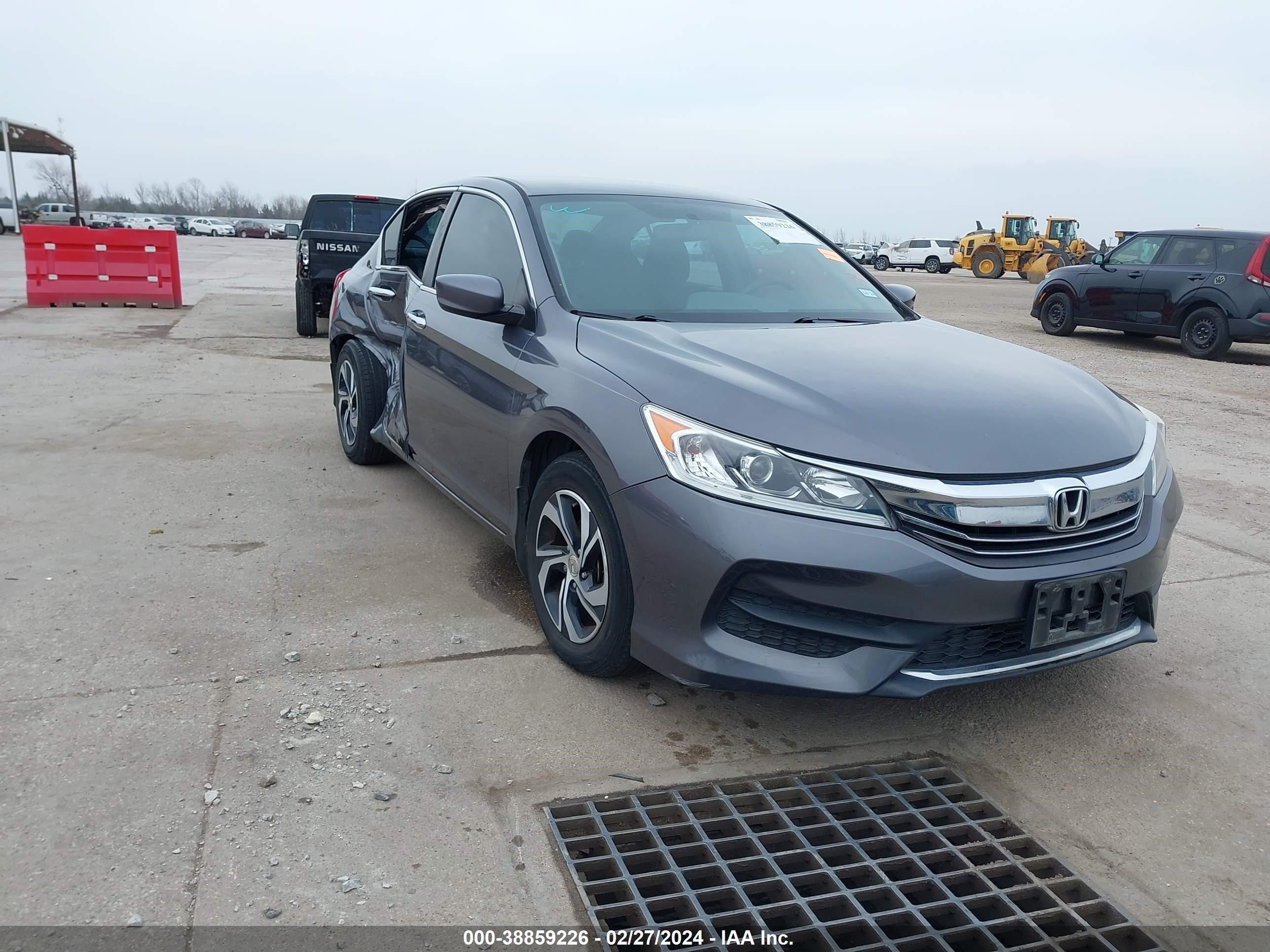 HONDA ACCORD 2017 1hgcr2f35ha301998