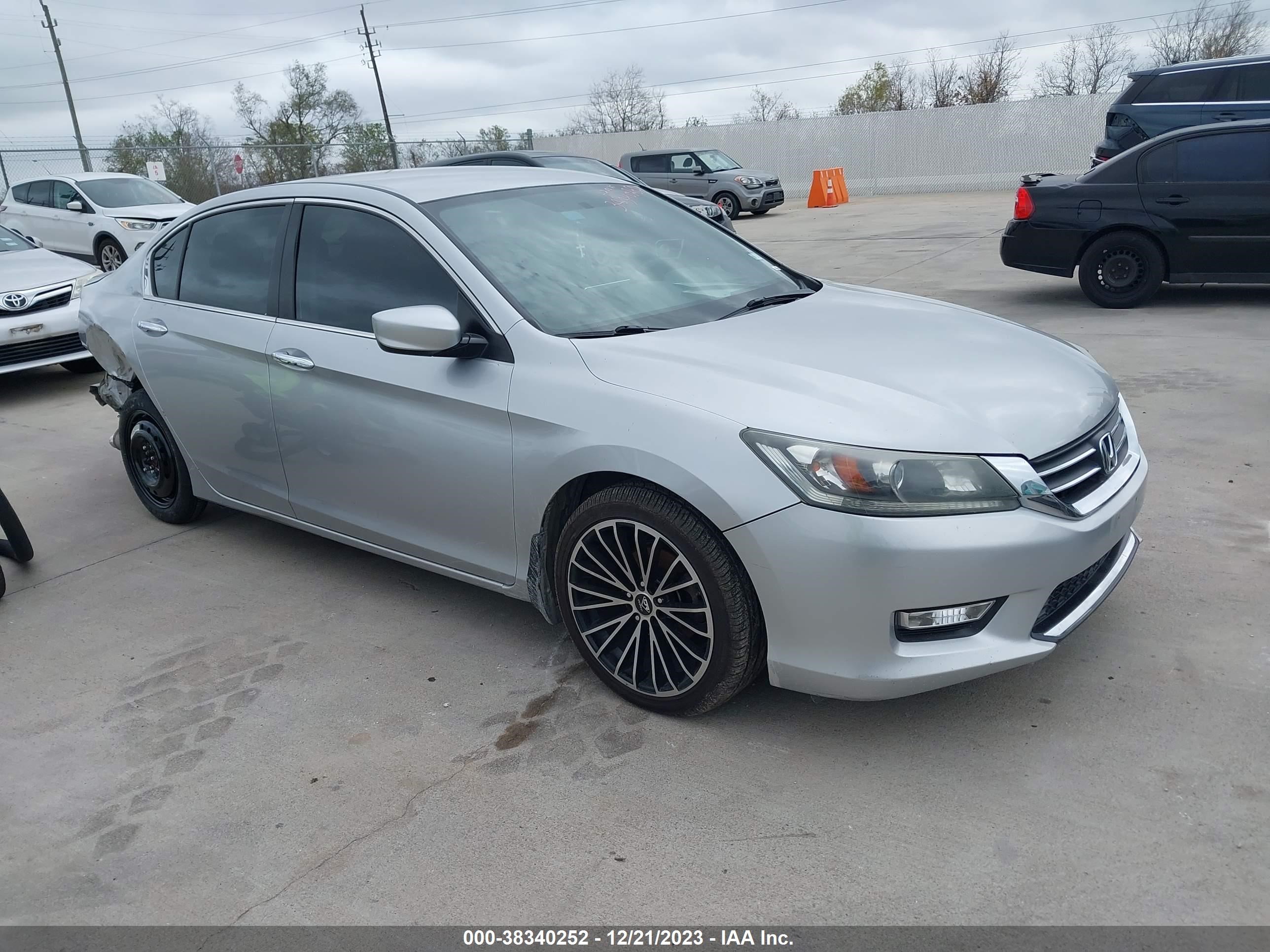 HONDA ACCORD 2013 1hgcr2f36da245094