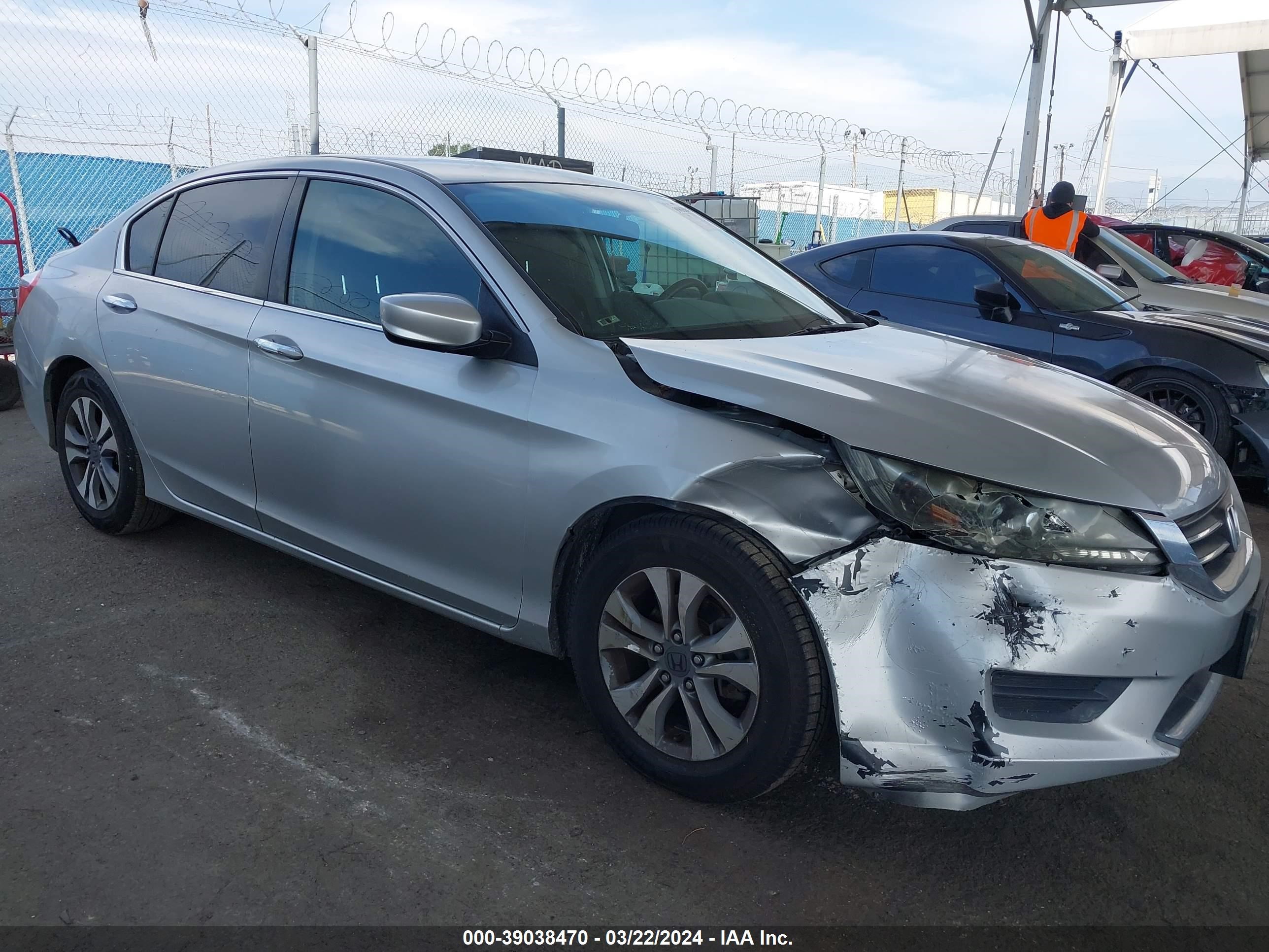 HONDA ACCORD 2014 1hgcr2f36ea221721