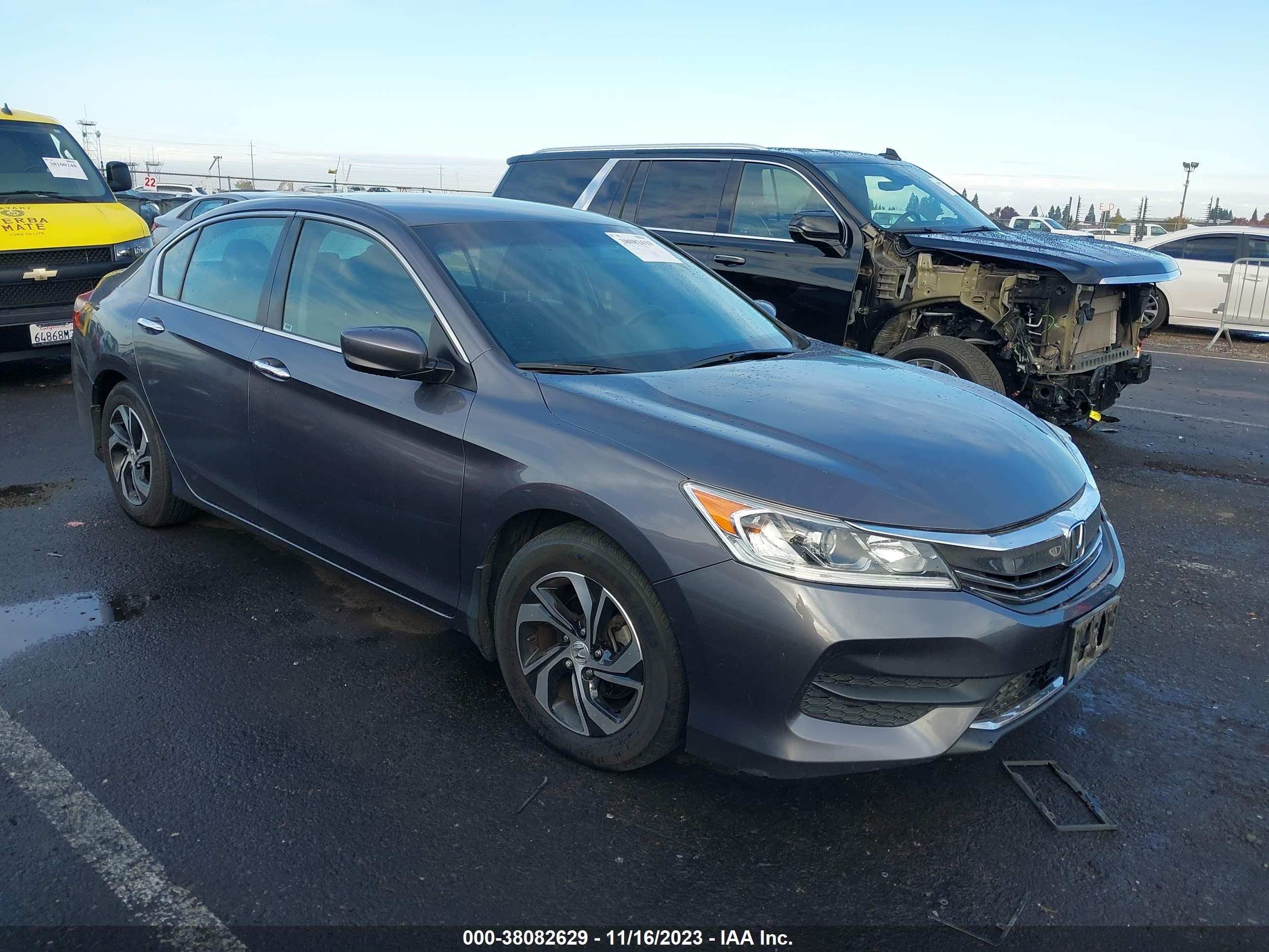 HONDA ACCORD 2017 1hgcr2f36ha165459