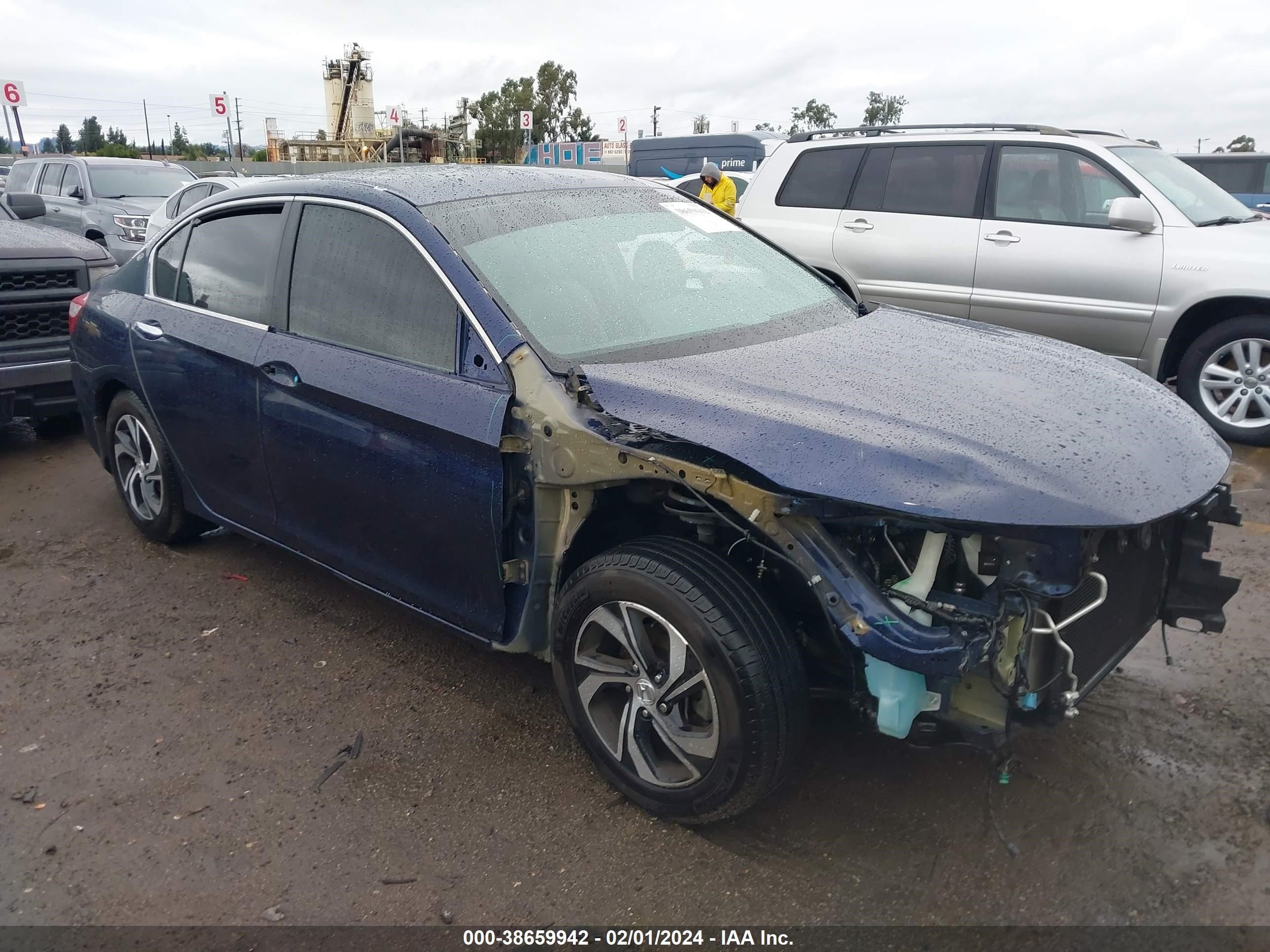 HONDA ACCORD 2017 1hgcr2f36ha246350