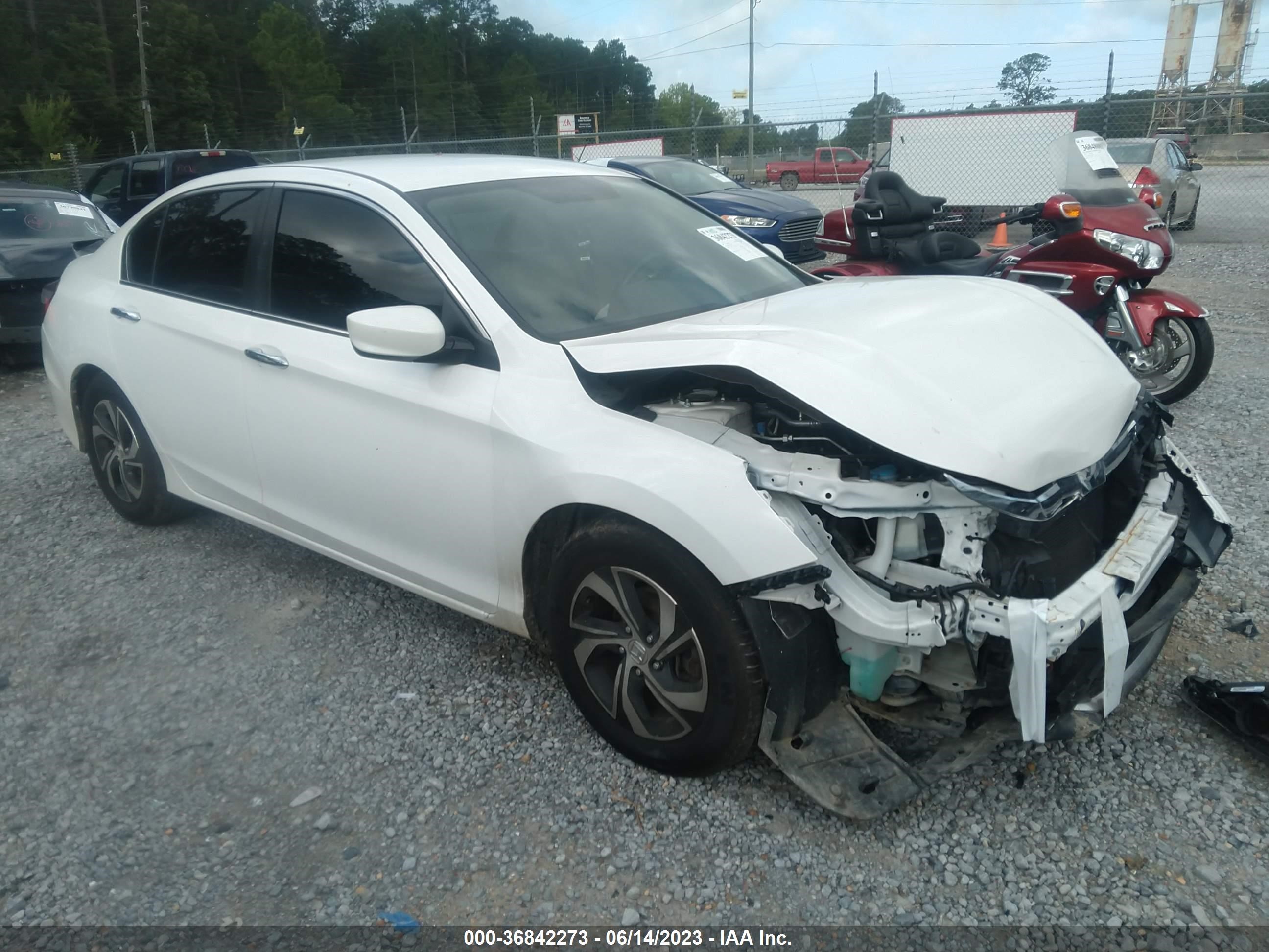 HONDA ACCORD 2016 1hgcr2f37ga106550