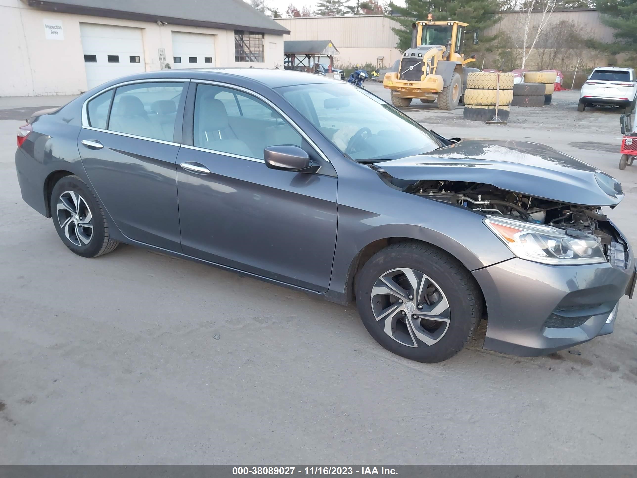 HONDA ACCORD 2017 1hgcr2f37ha157550