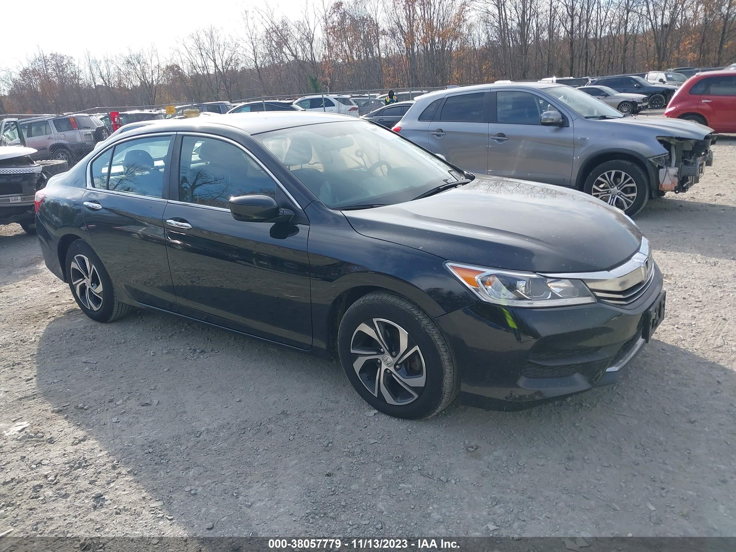 HONDA ACCORD 2017 1hgcr2f38ha123441