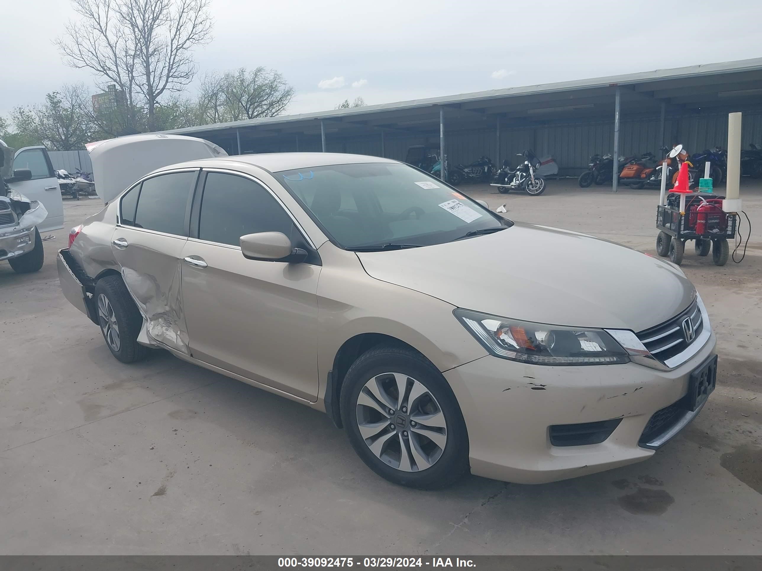 HONDA ACCORD 2015 1hgcr2f3xfa133465