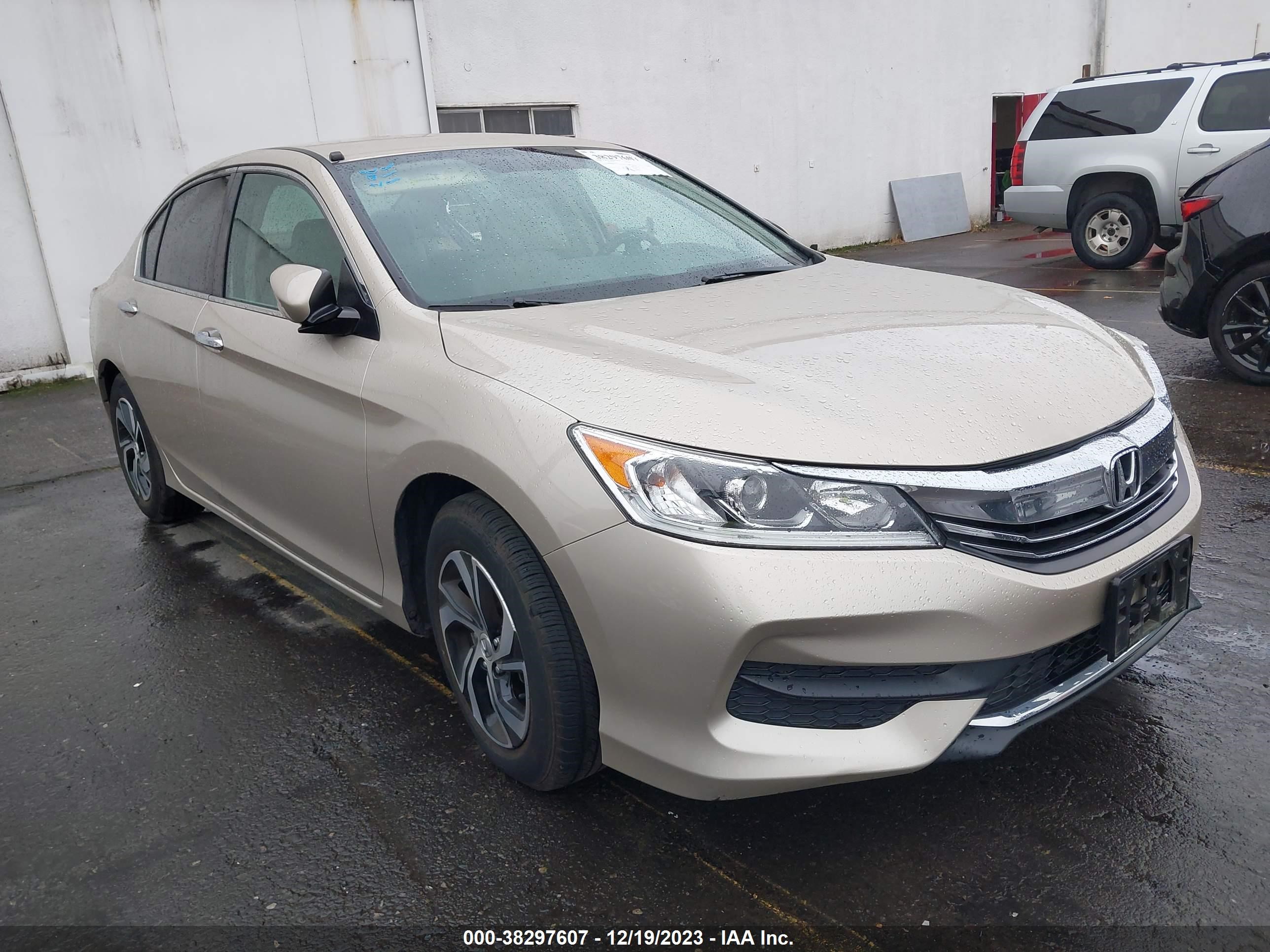 HONDA ACCORD 2017 1hgcr2f3xha152262