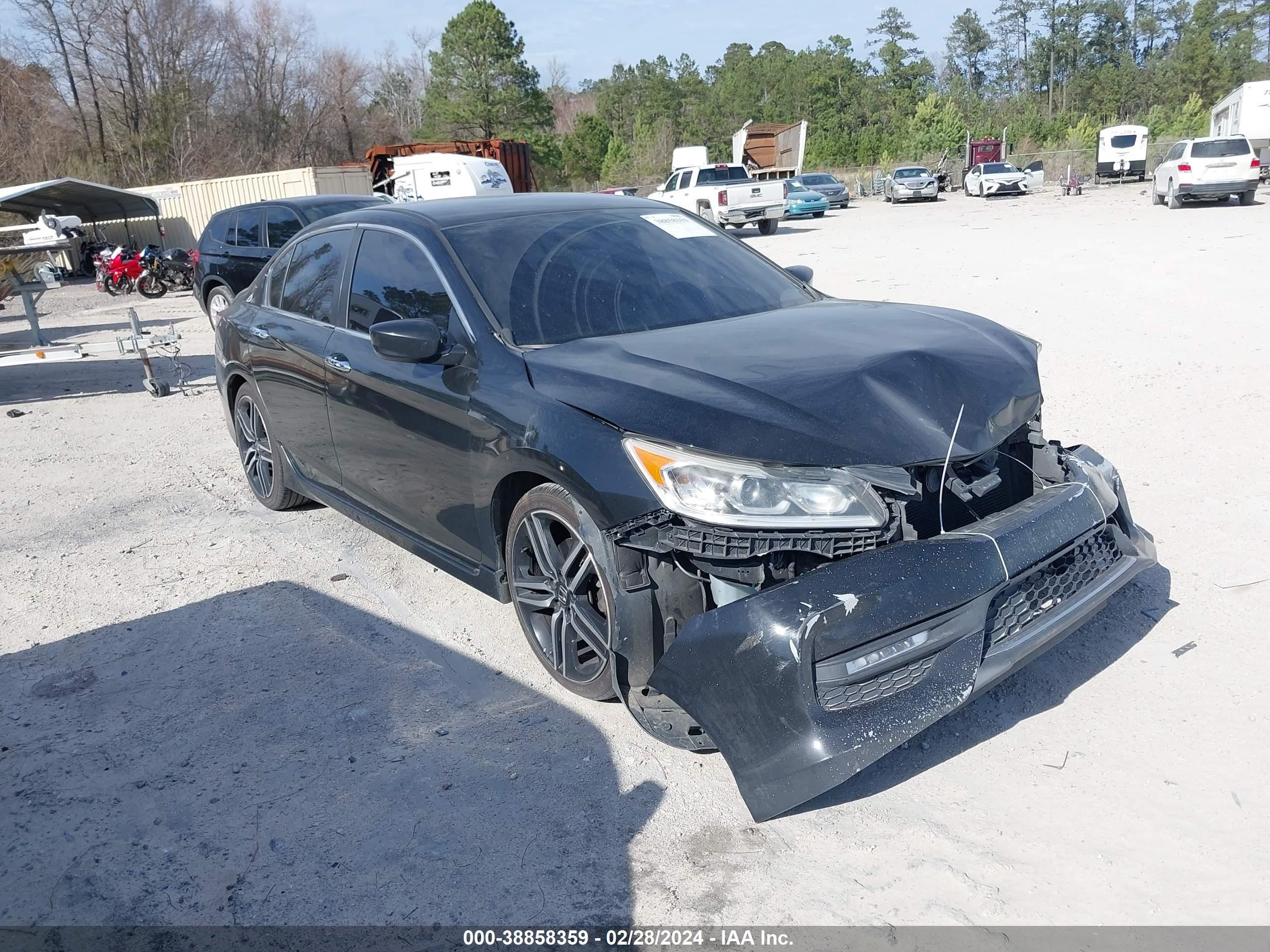 HONDA ACCORD 2017 1hgcr2f50ha281693