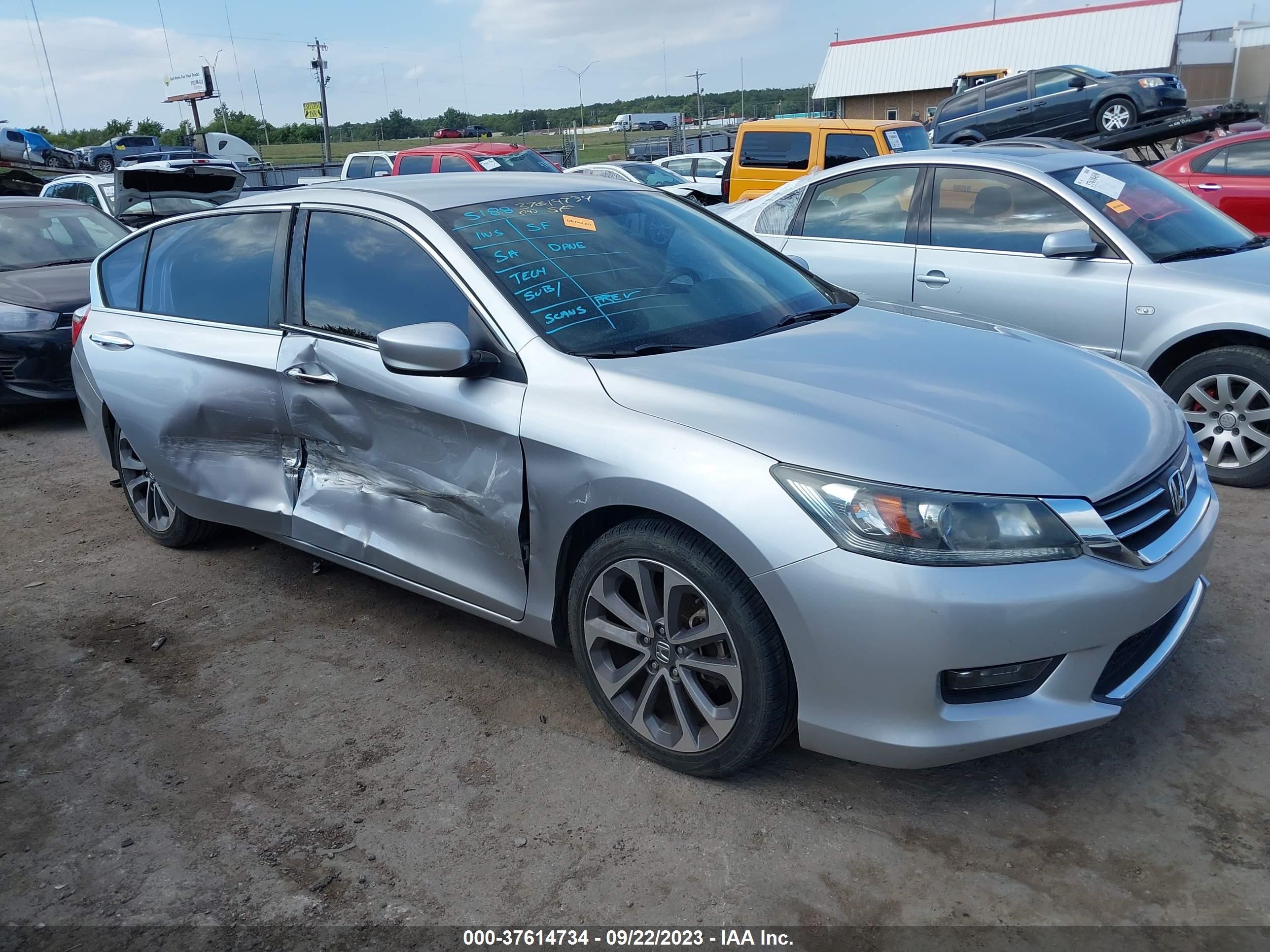 HONDA ACCORD 2014 1hgcr2f51ea287515