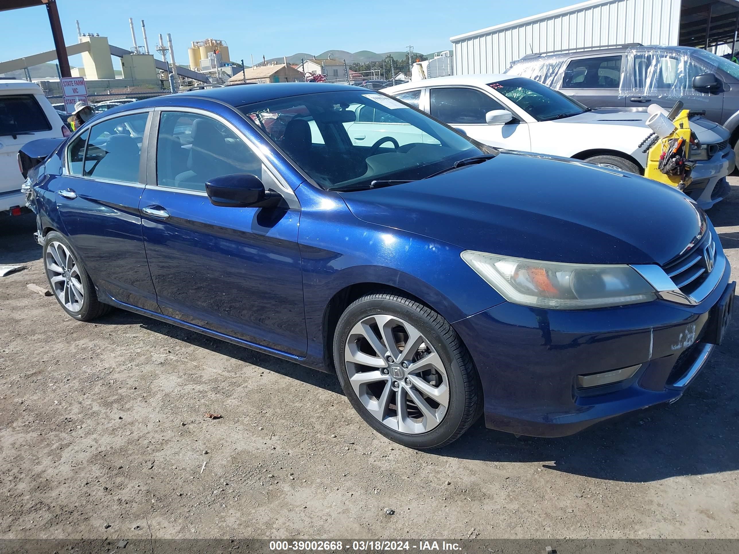 HONDA ACCORD 2015 1hgcr2f51fa075697