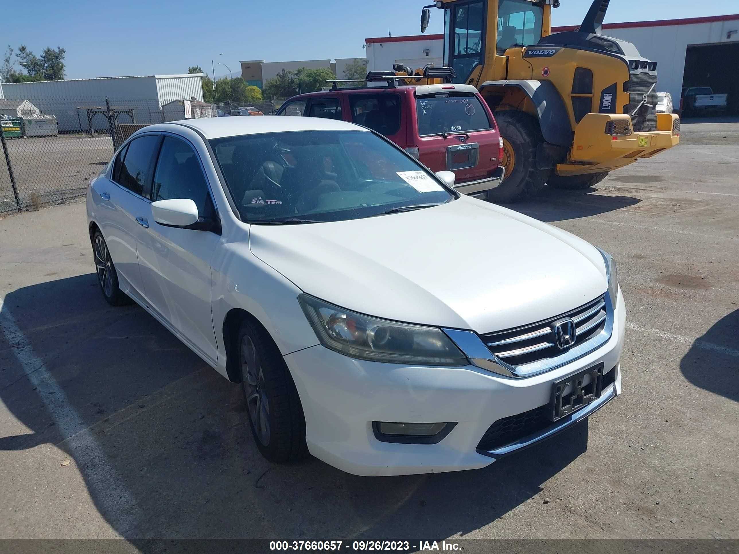 HONDA ACCORD 2015 1hgcr2f51fa089230