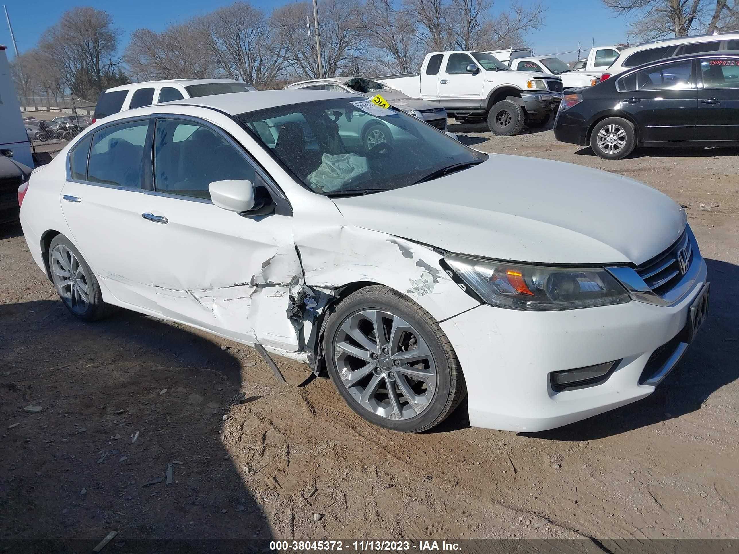 HONDA ACCORD 2015 1hgcr2f51fa171362