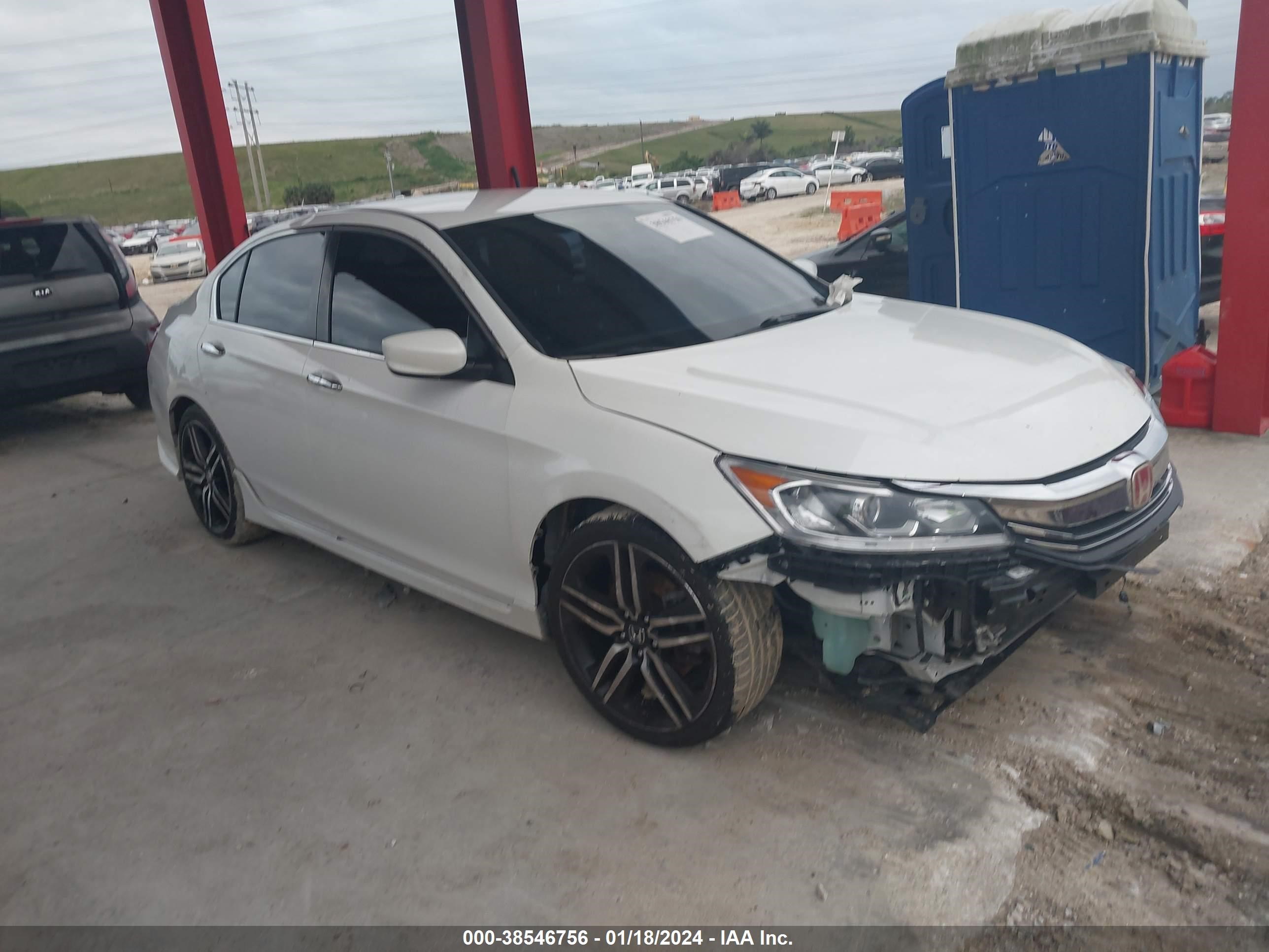 HONDA ACCORD 2016 1hgcr2f51ga167118