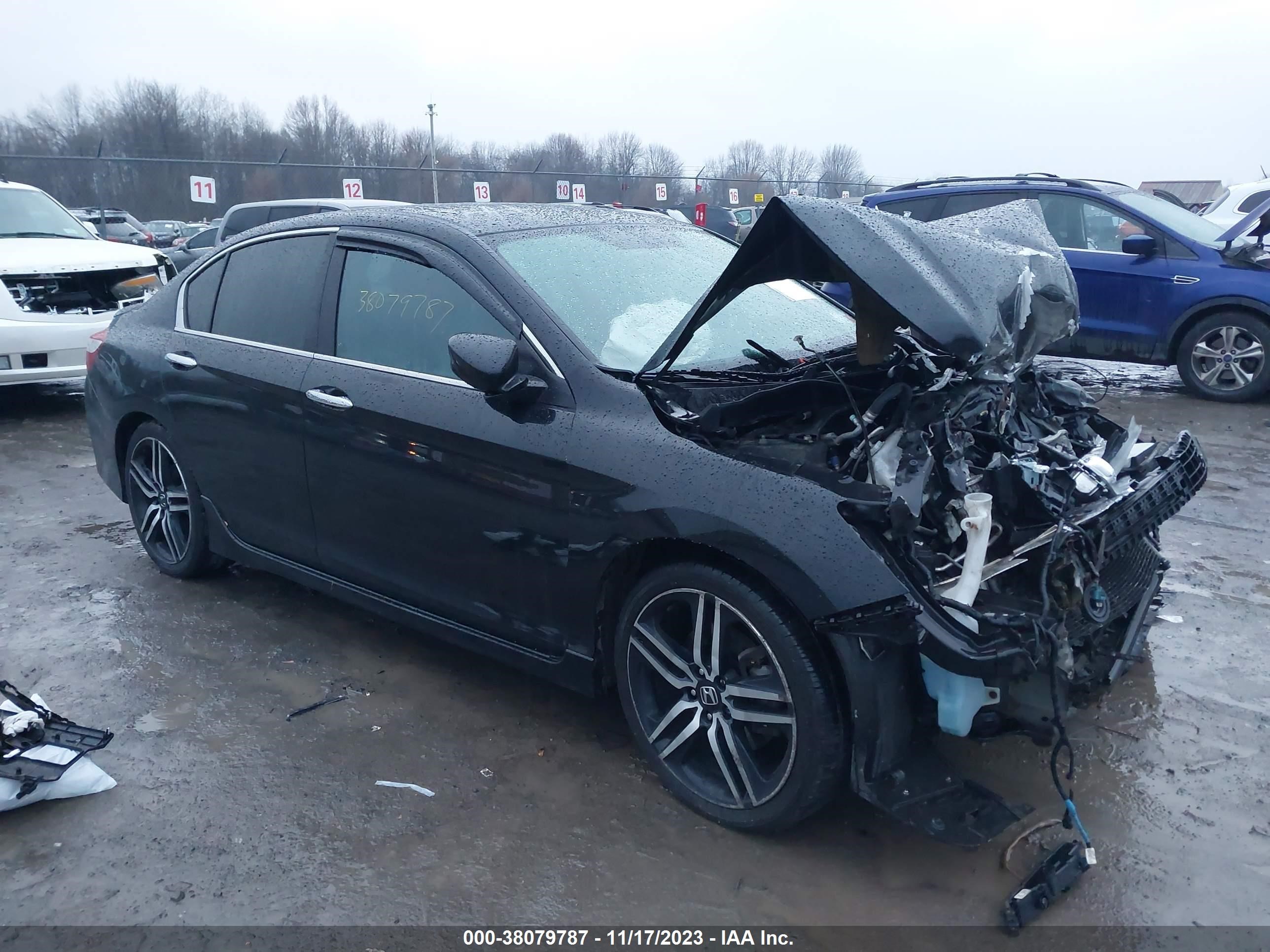 HONDA ACCORD 2017 1hgcr2f51ha284845