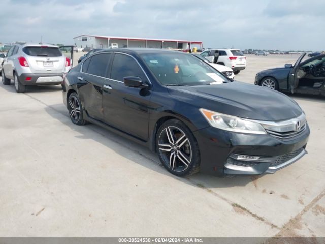 HONDA ACCORD 2017 1hgcr2f52ha111996