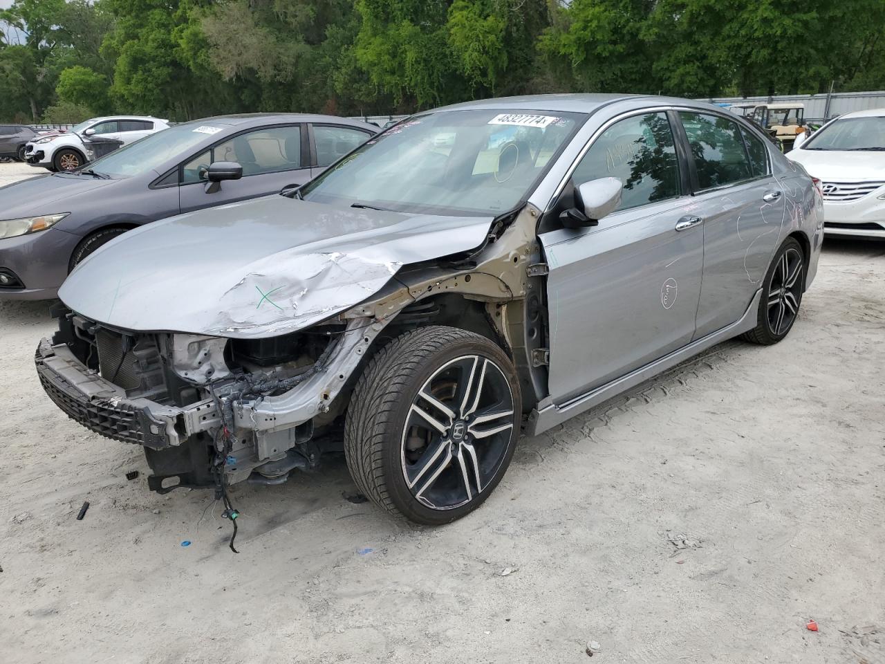 HONDA ACCORD 2017 1hgcr2f52ha145212