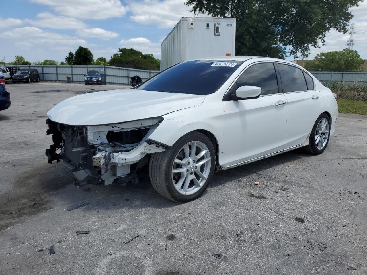 HONDA ACCORD 2017 1hgcr2f52ha212987