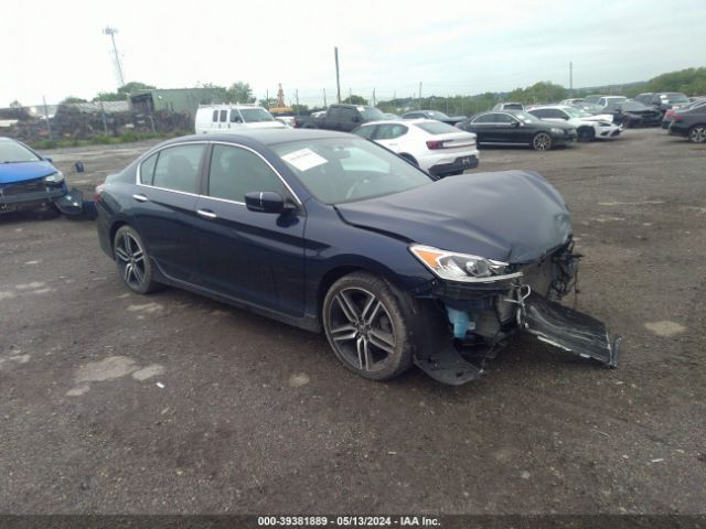 HONDA ACCORD 2017 1hgcr2f52ha233208